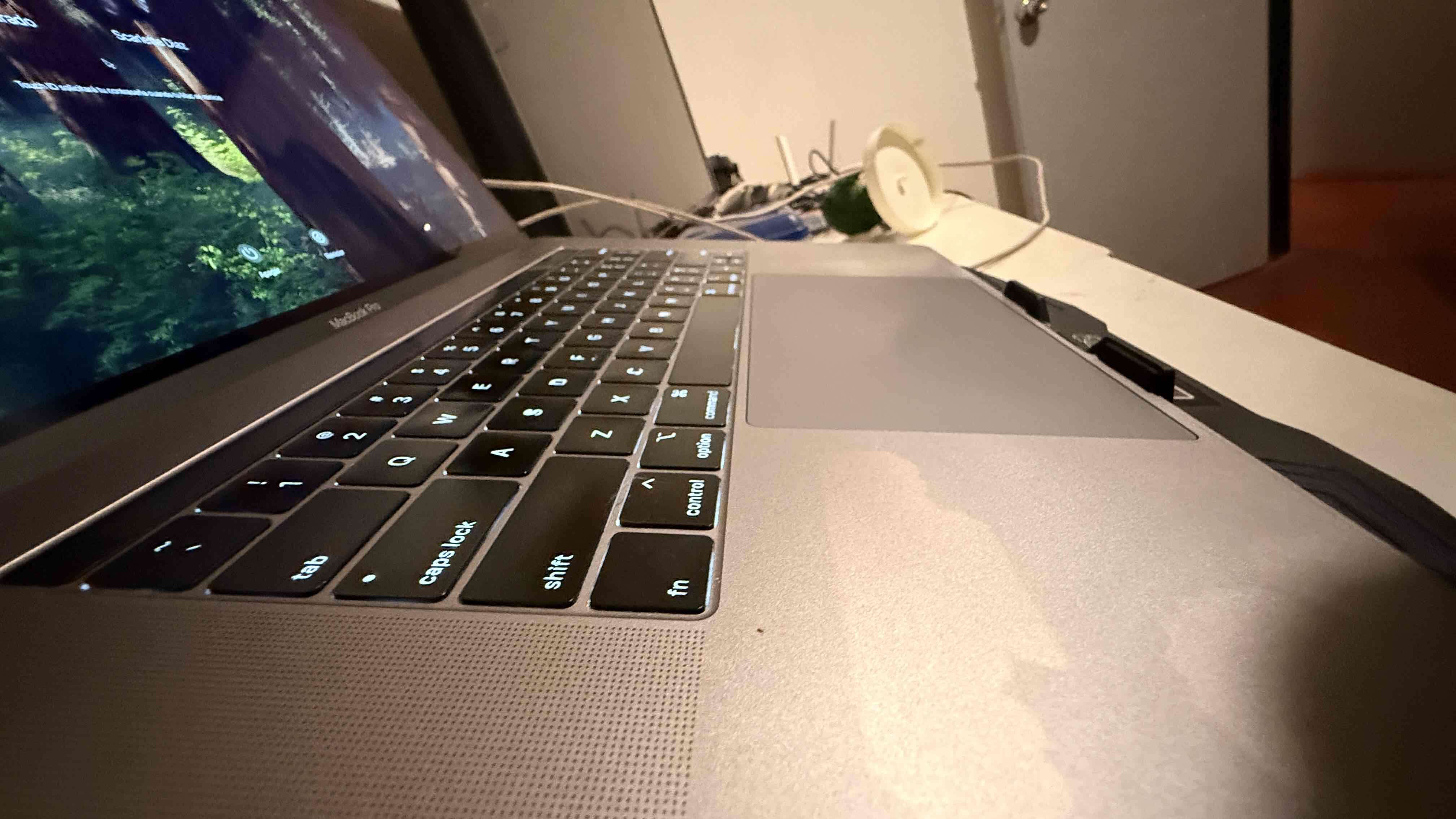 MacBook Pro 15 Pulgadas 2018 - 4