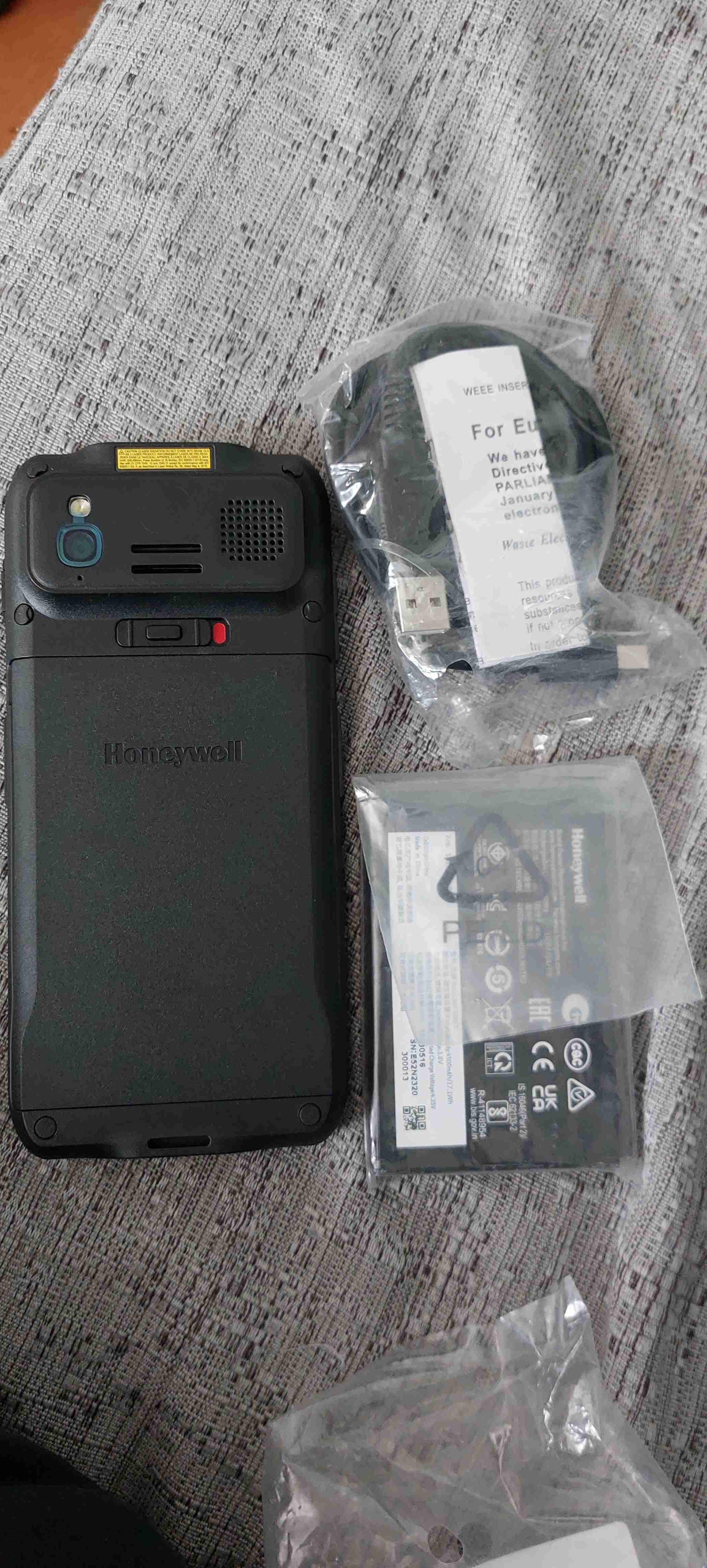 Smartphone Honeywell en buen estado - miniatura 5