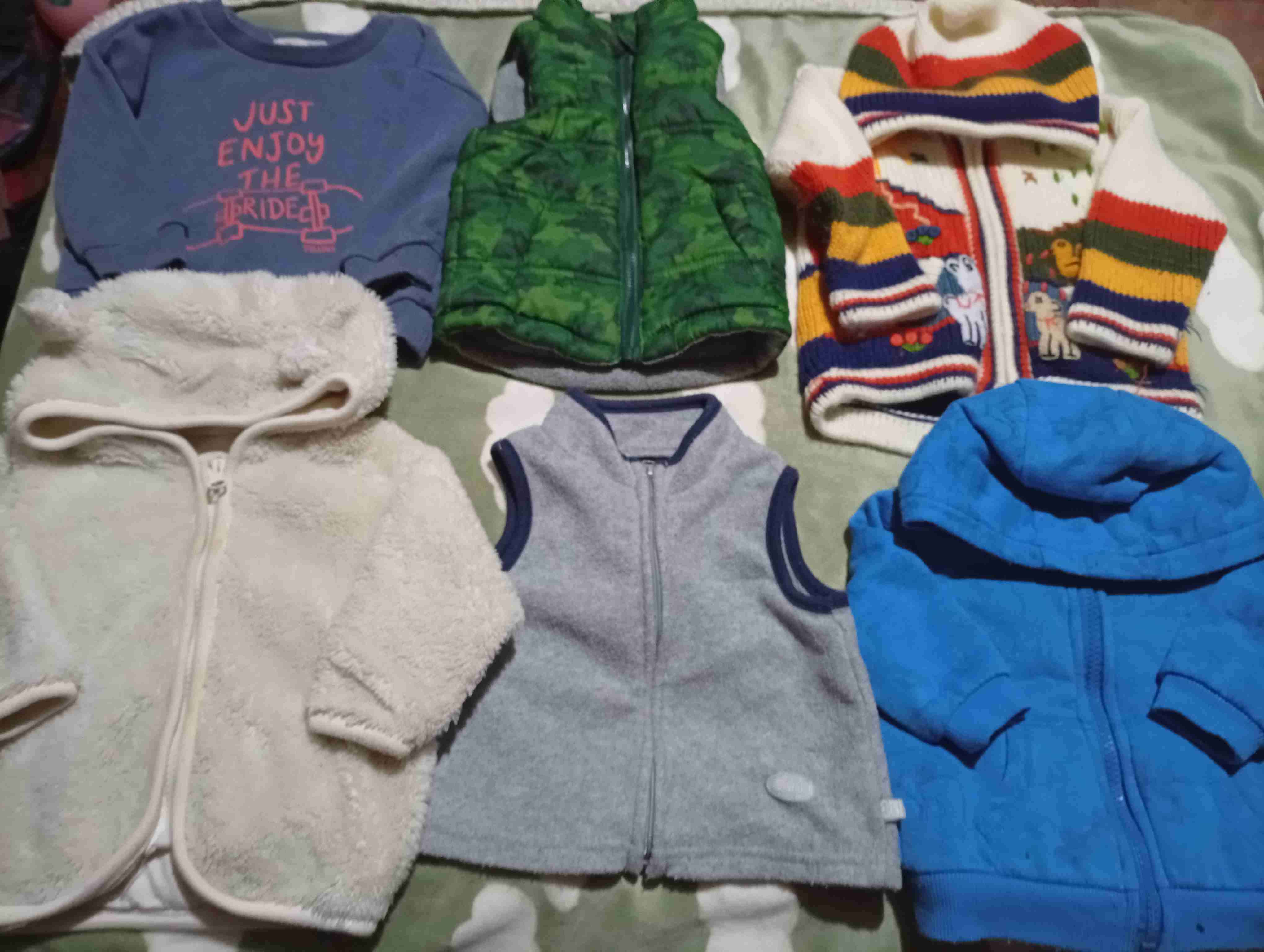 Lote ropa bebe 6-9-12 meses - miniatura 4