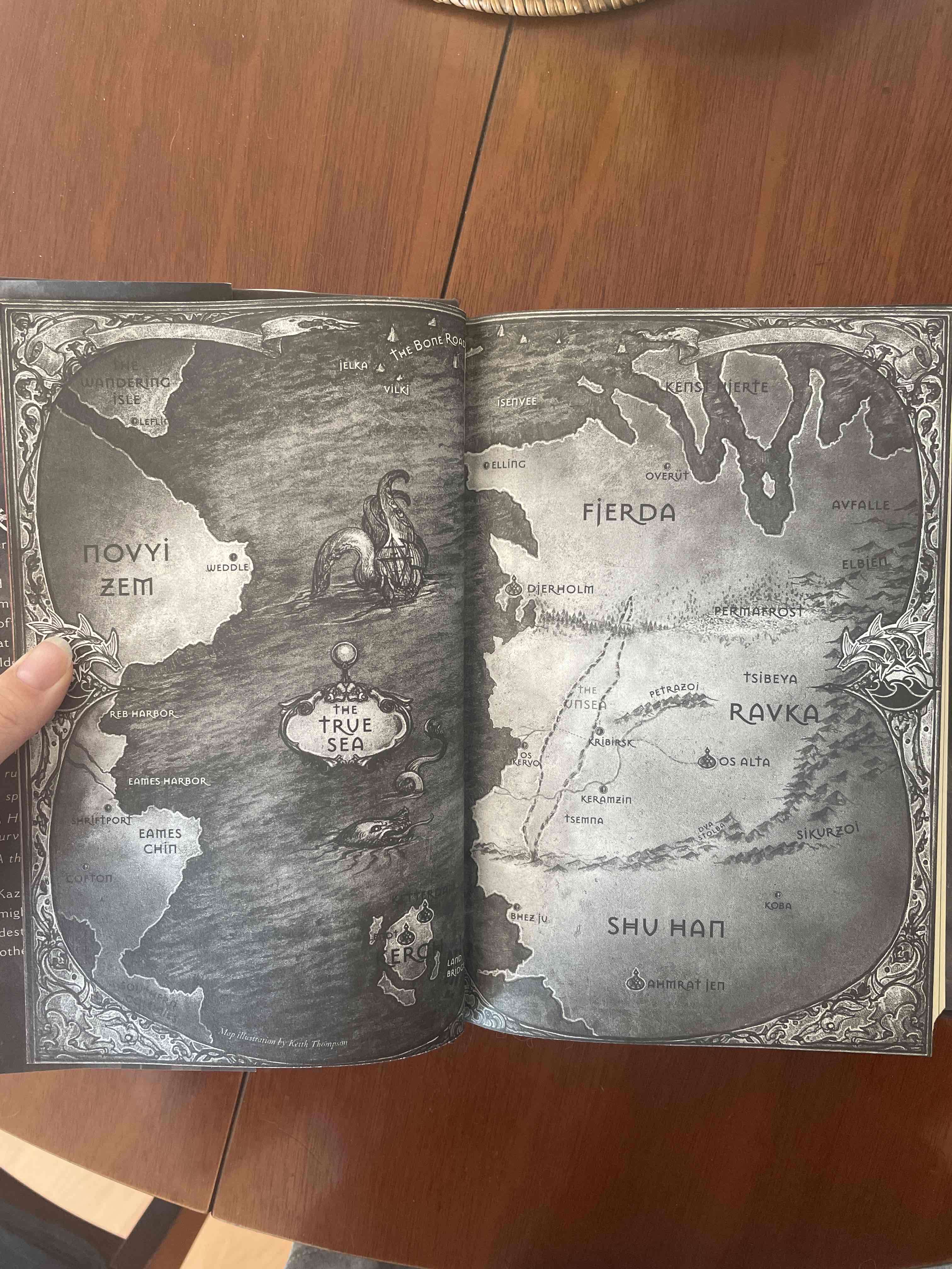 Libro Six of Crows de Leigh Bardugo - miniatura 2