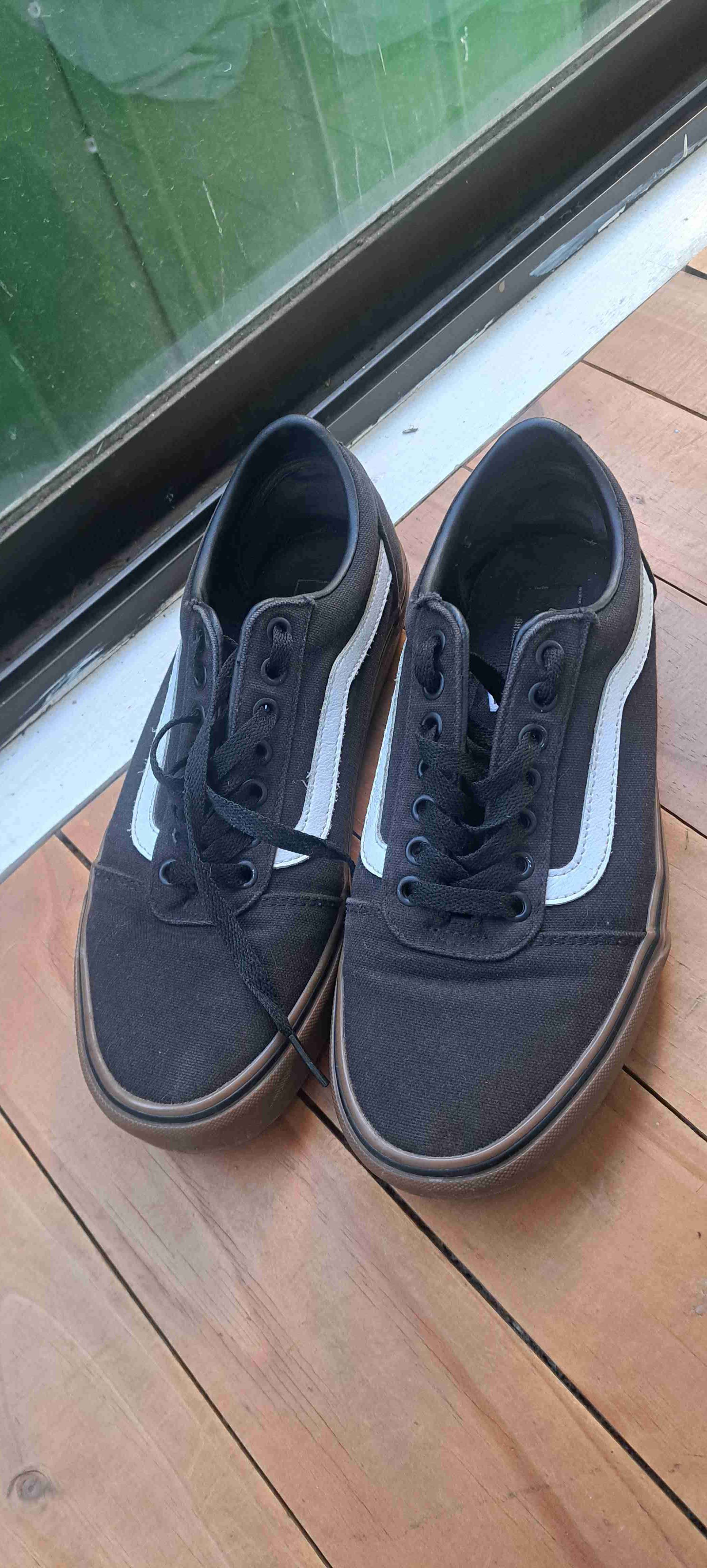 Zapatillas negras Vans - miniatura 1