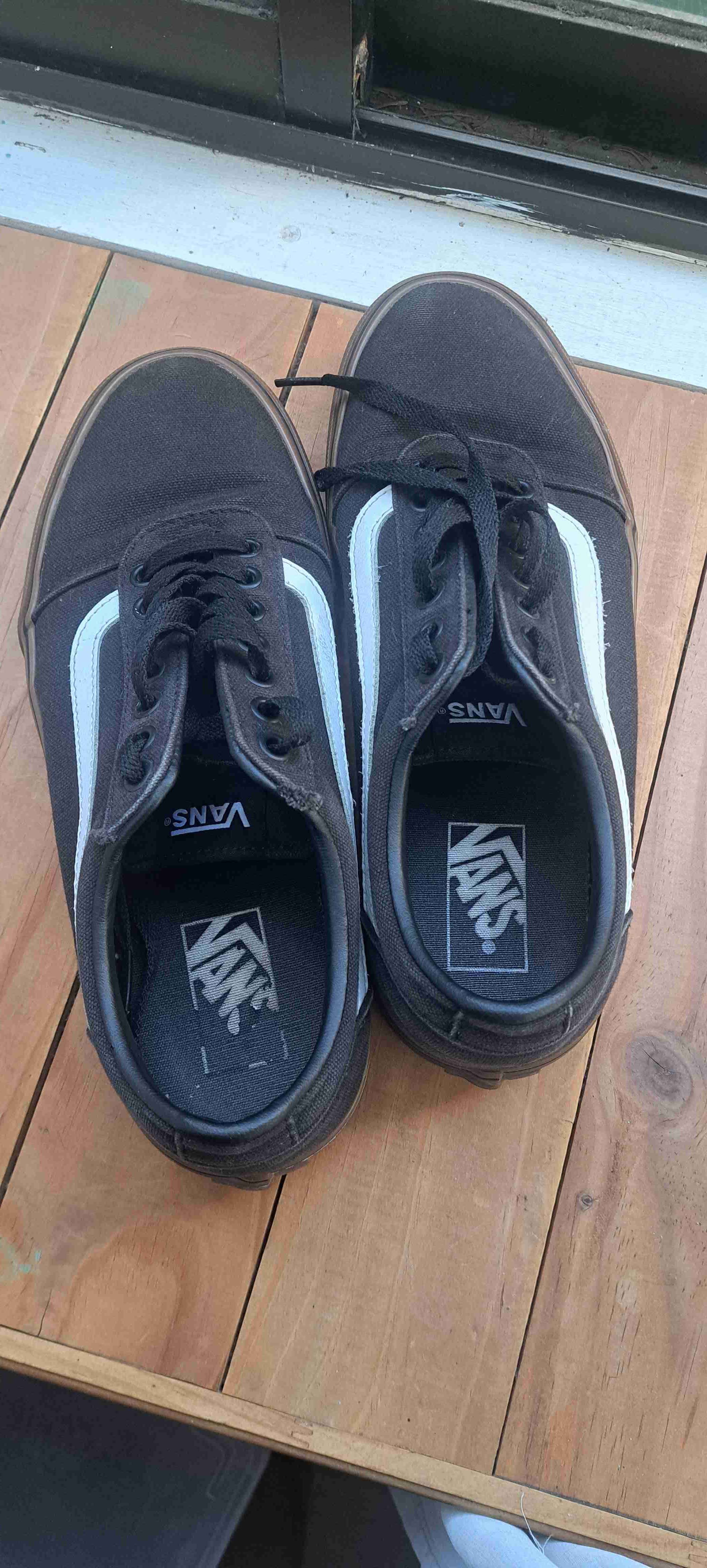 Zapatillas negras Vans - miniatura 2