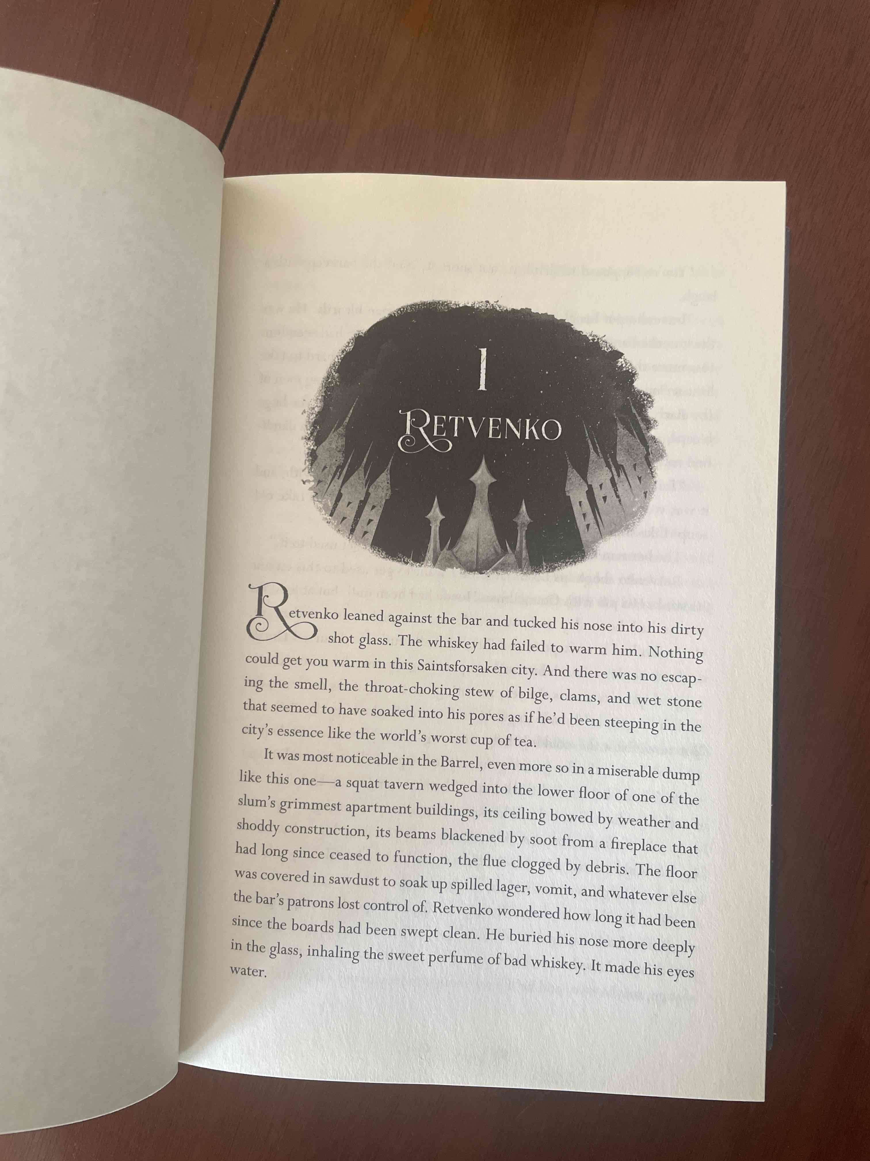 Libro 'Crooked Kingdom' de Leigh Bardugo - miniatura 3