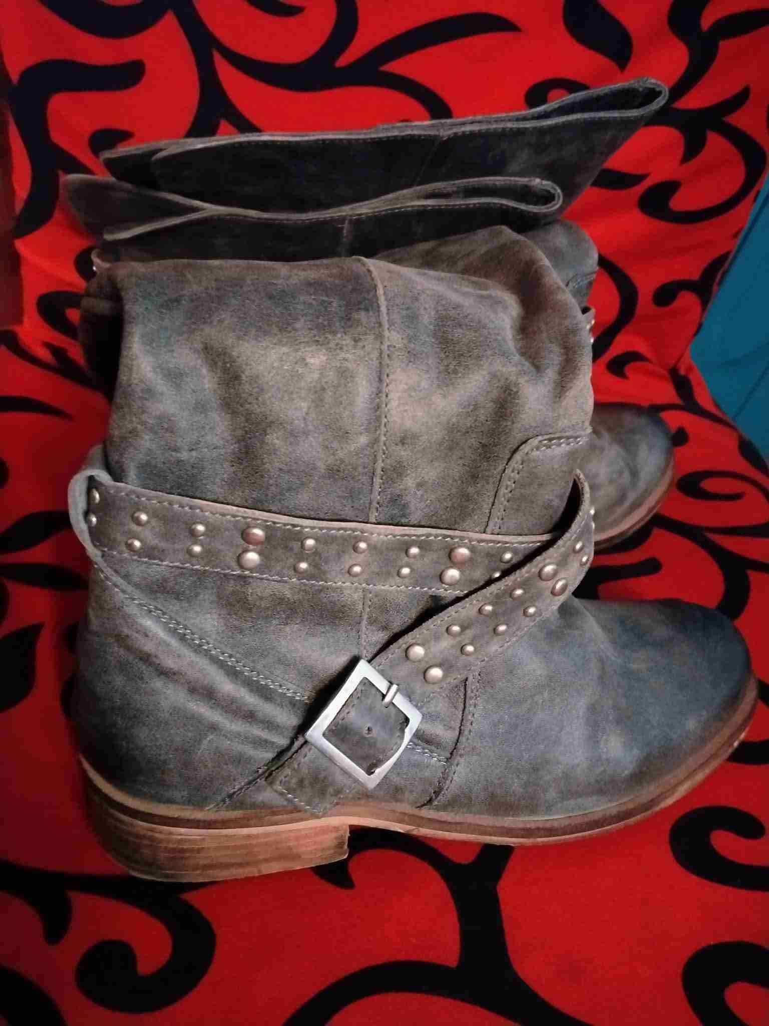 Botas altas de gamuza grises - miniatura 2