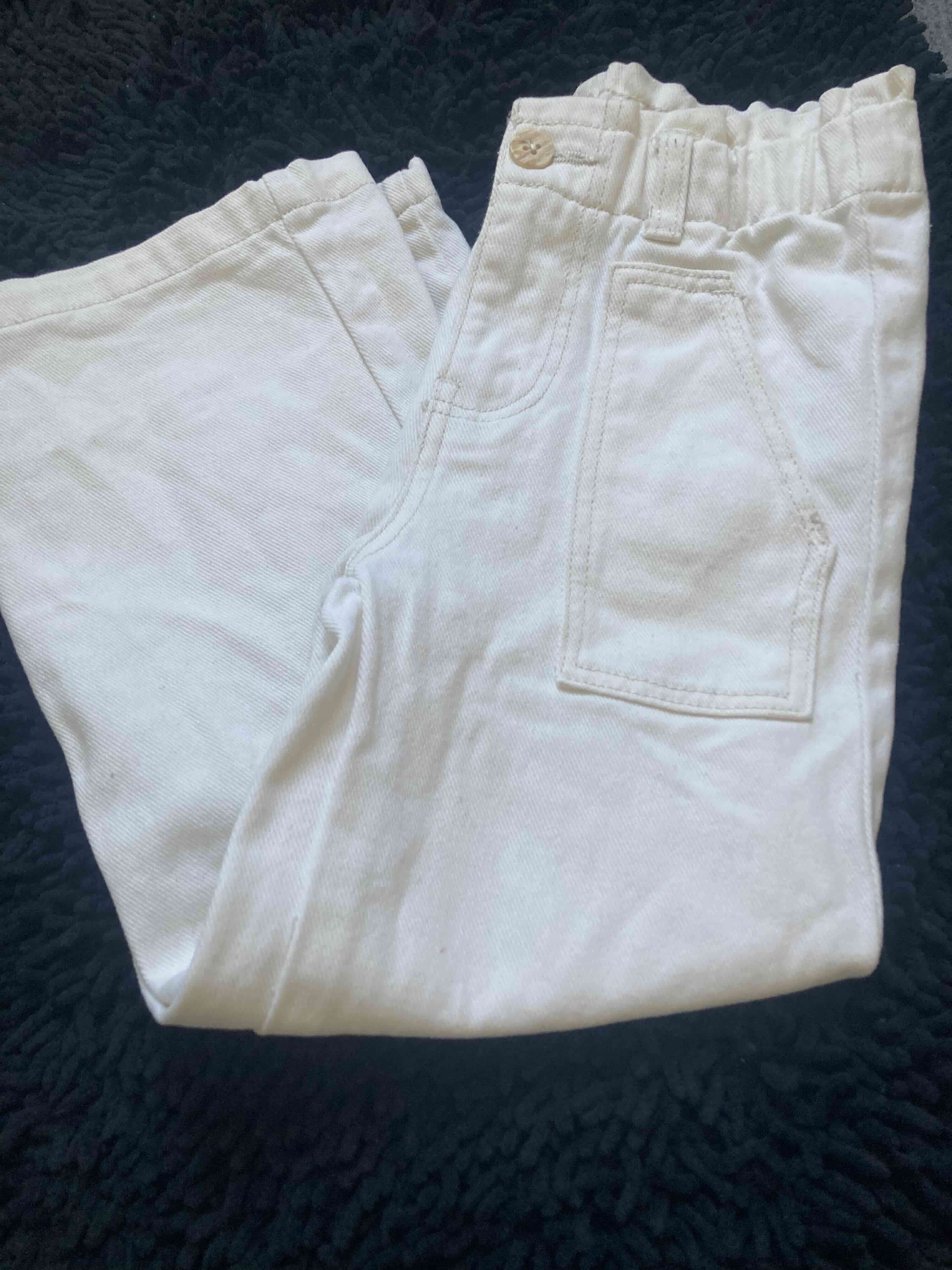 Falda de mezclilla y polera rosada - miniatura 6