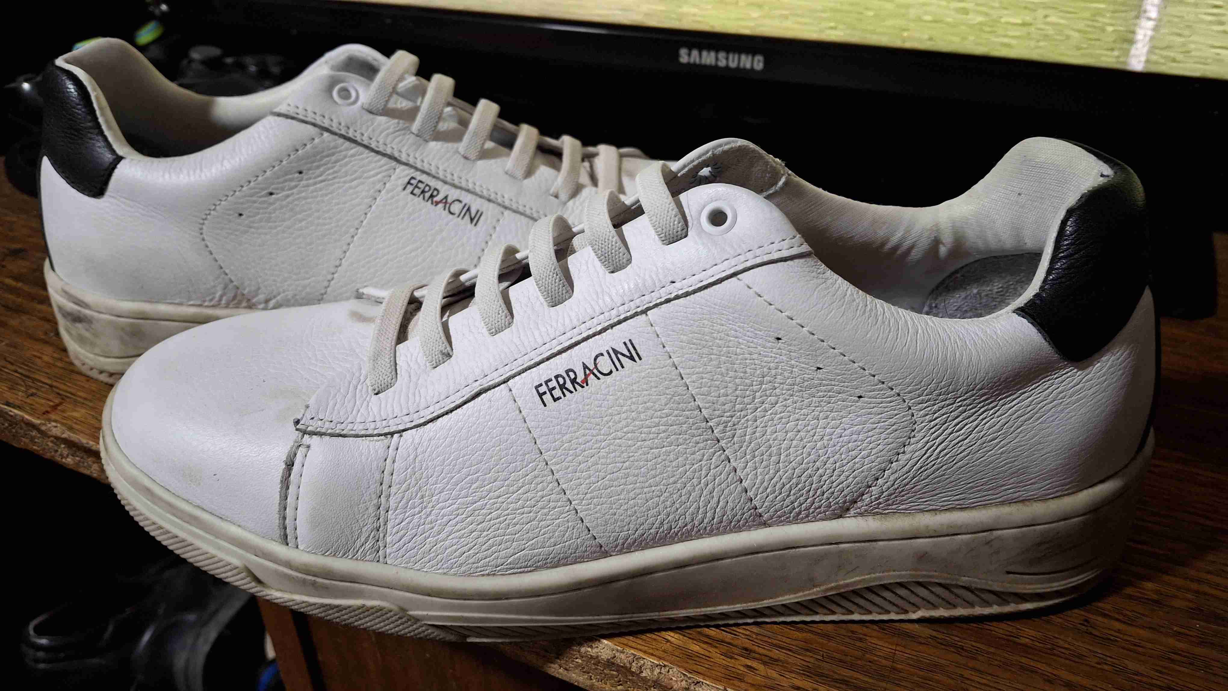 Zapatillas blancas Ferracini