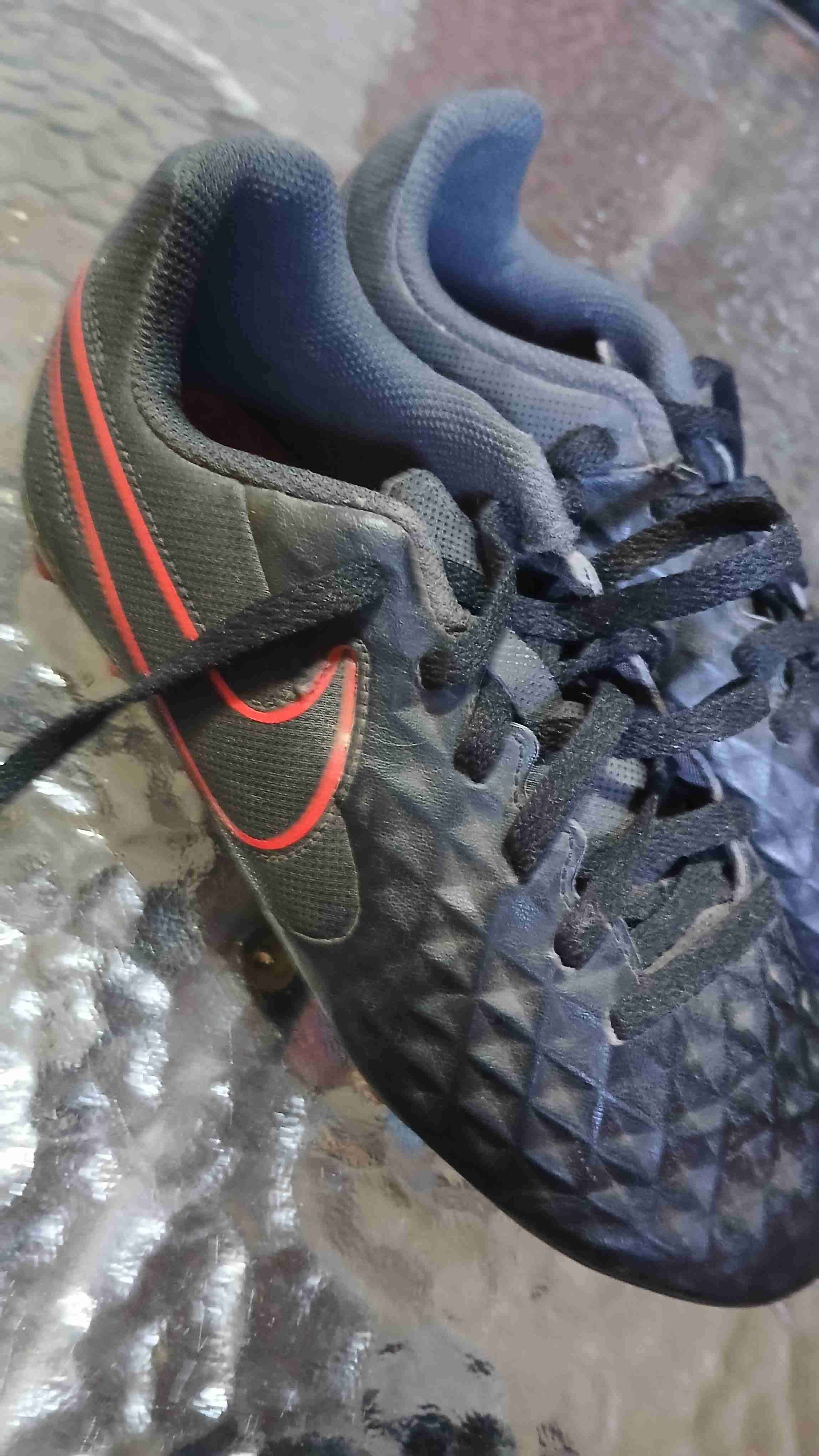 Zapatillas de fútbol Nike negras - miniatura 1