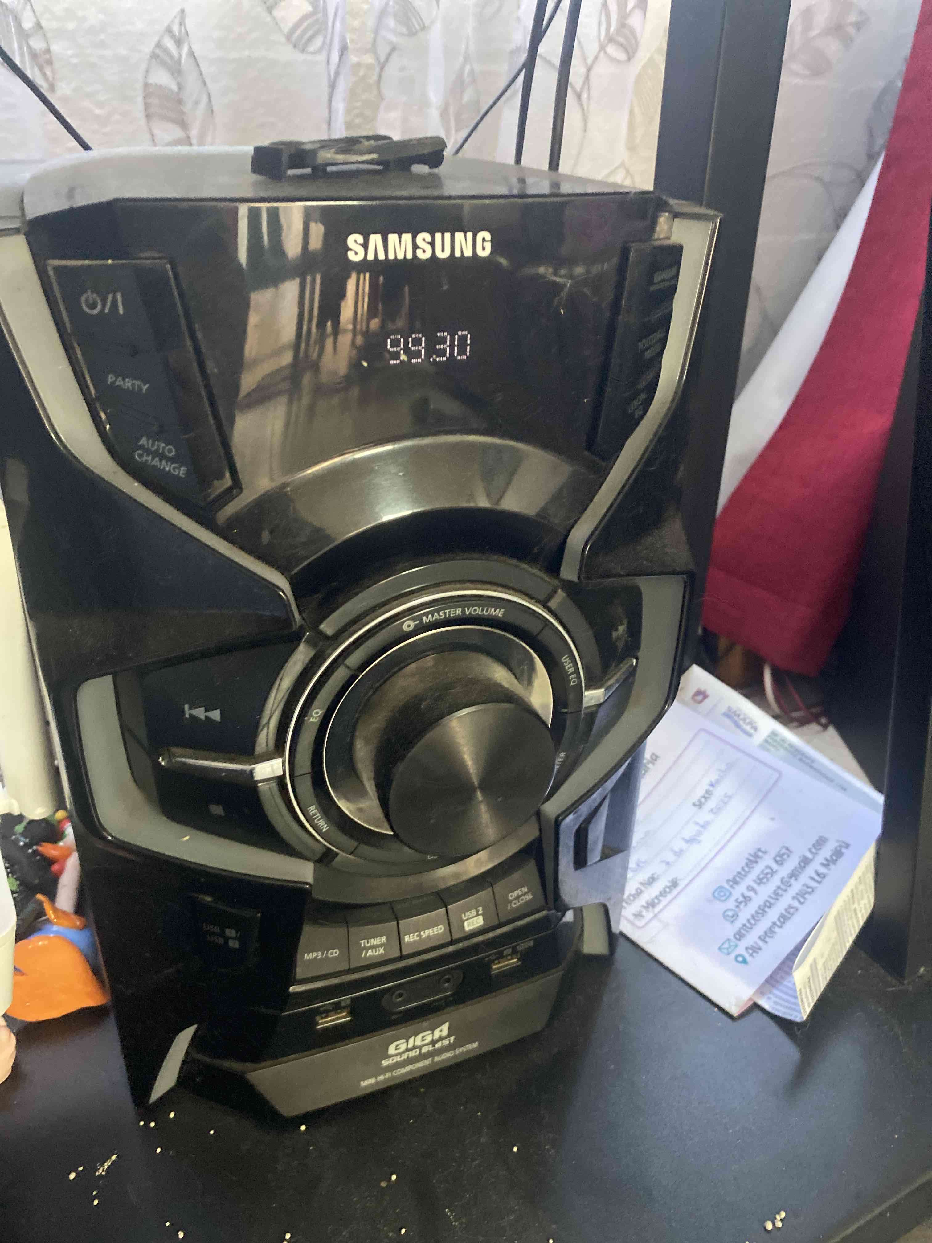 Parlante Samsung grande - miniatura 3