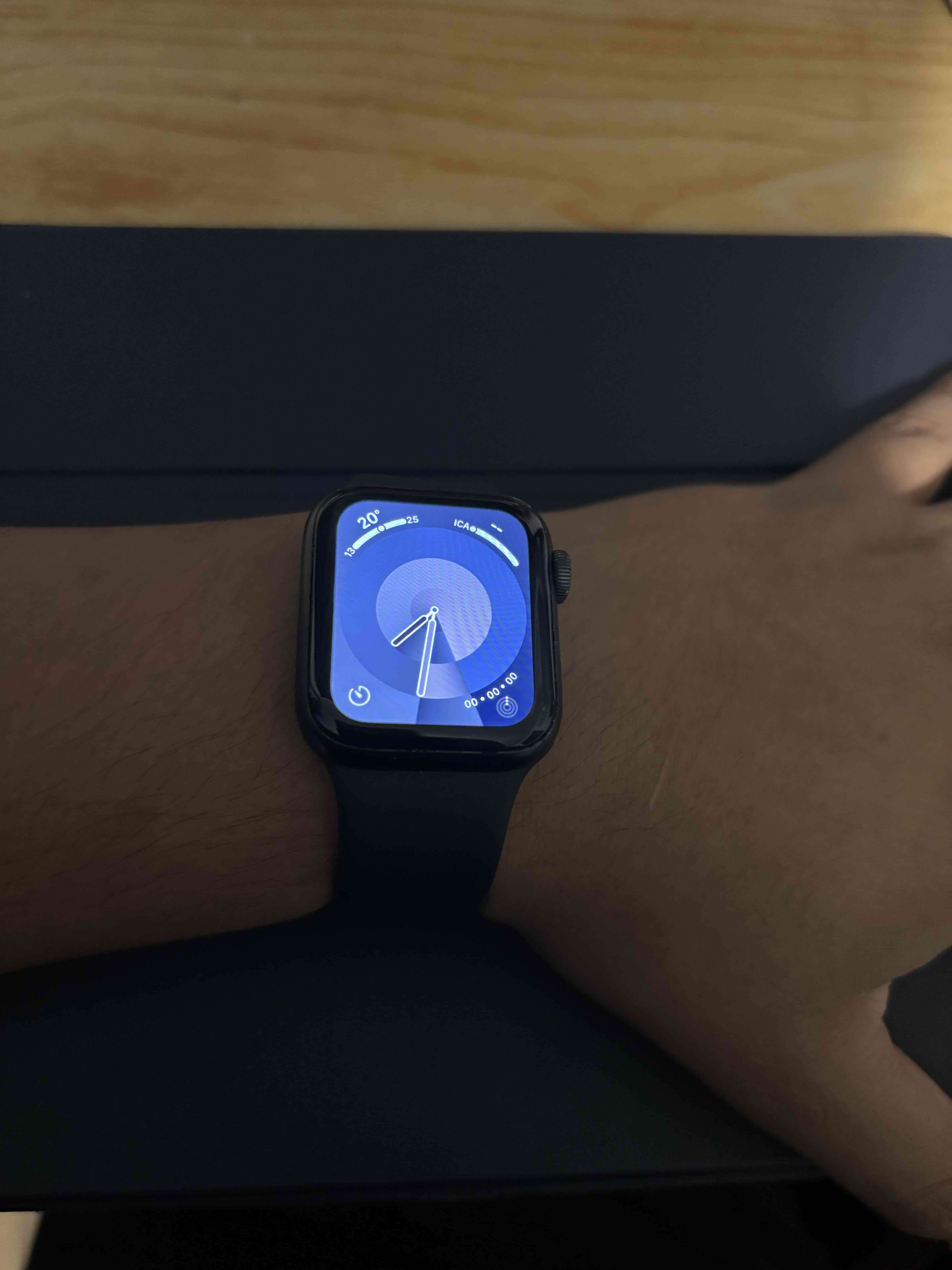 Apple Watch SE - miniatura 1