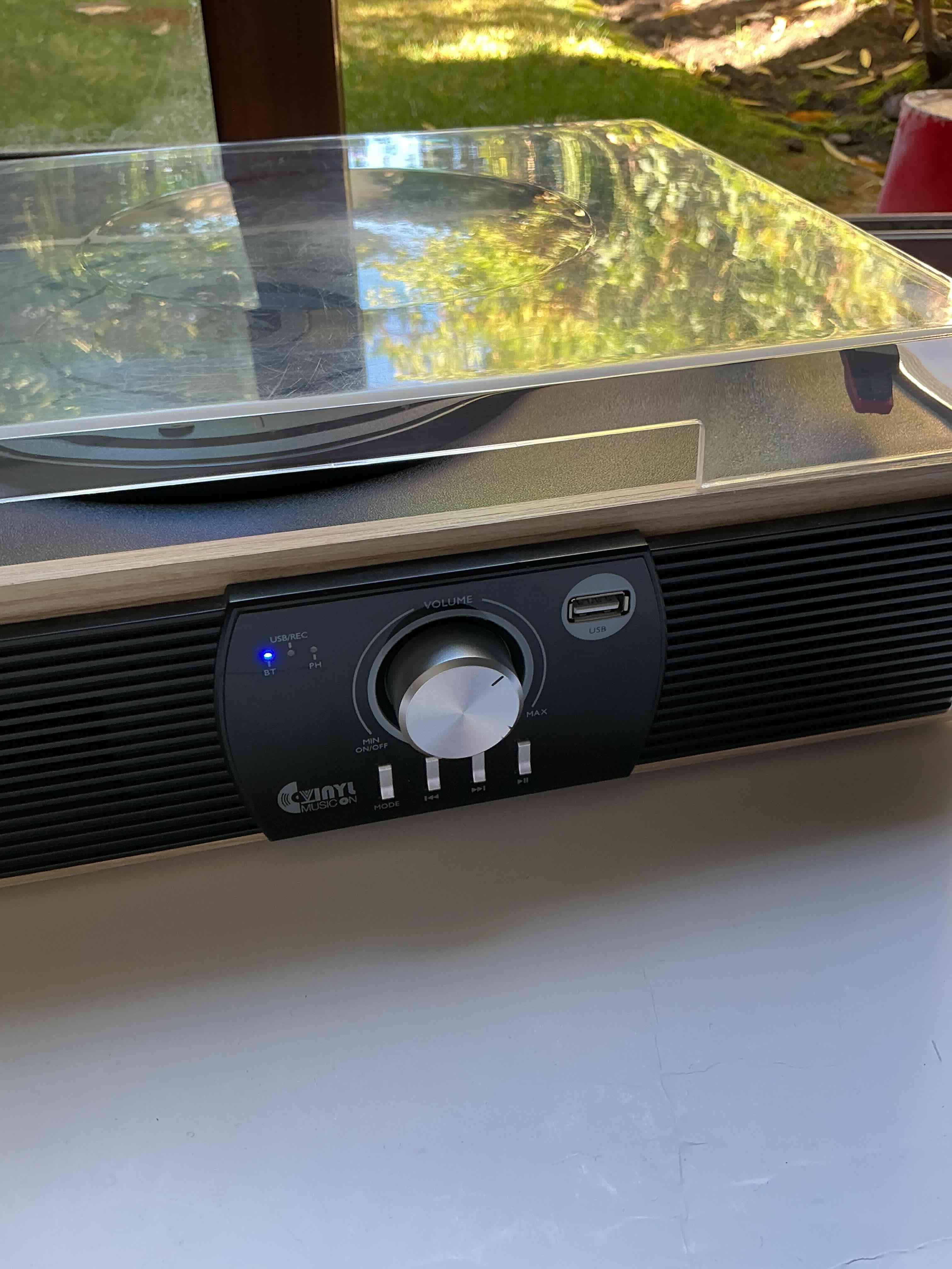 Tocadiscos estilo vintage con cubierta - miniatura 4