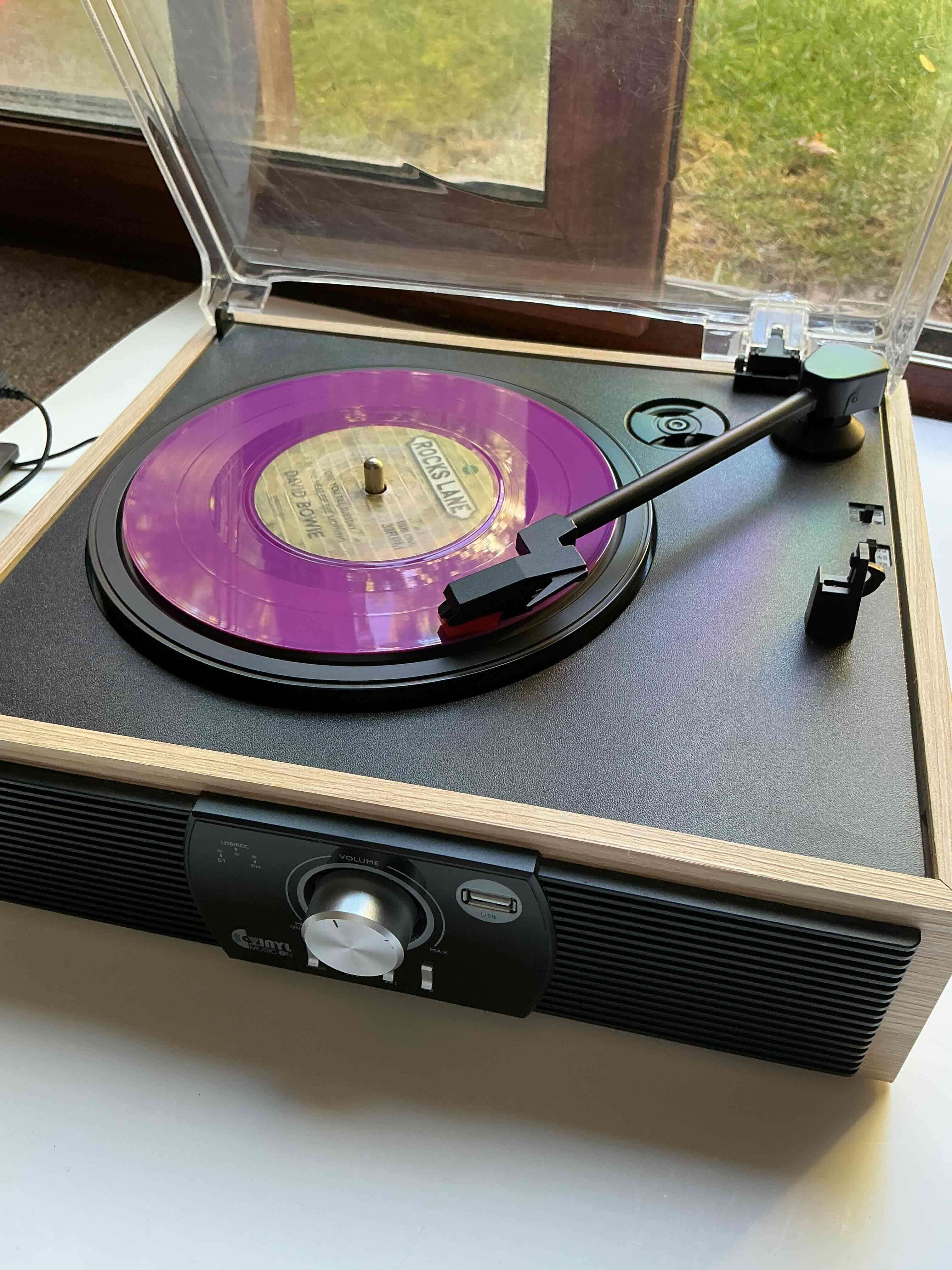Tocadiscos estilo vintage con cubierta - miniatura 5