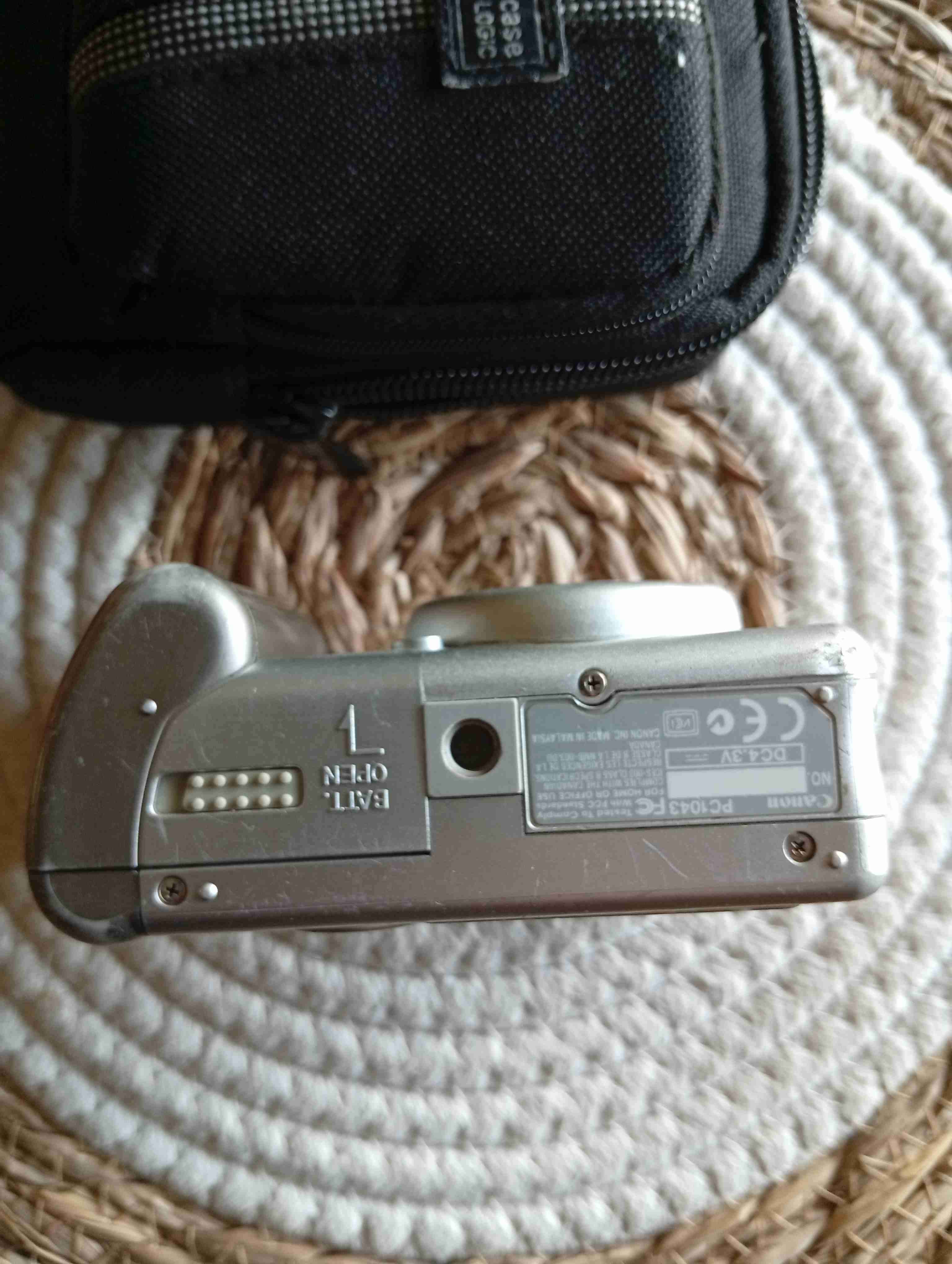 [DETALLE] Cámara Canon PowerShot A70 plateada - miniatura 4