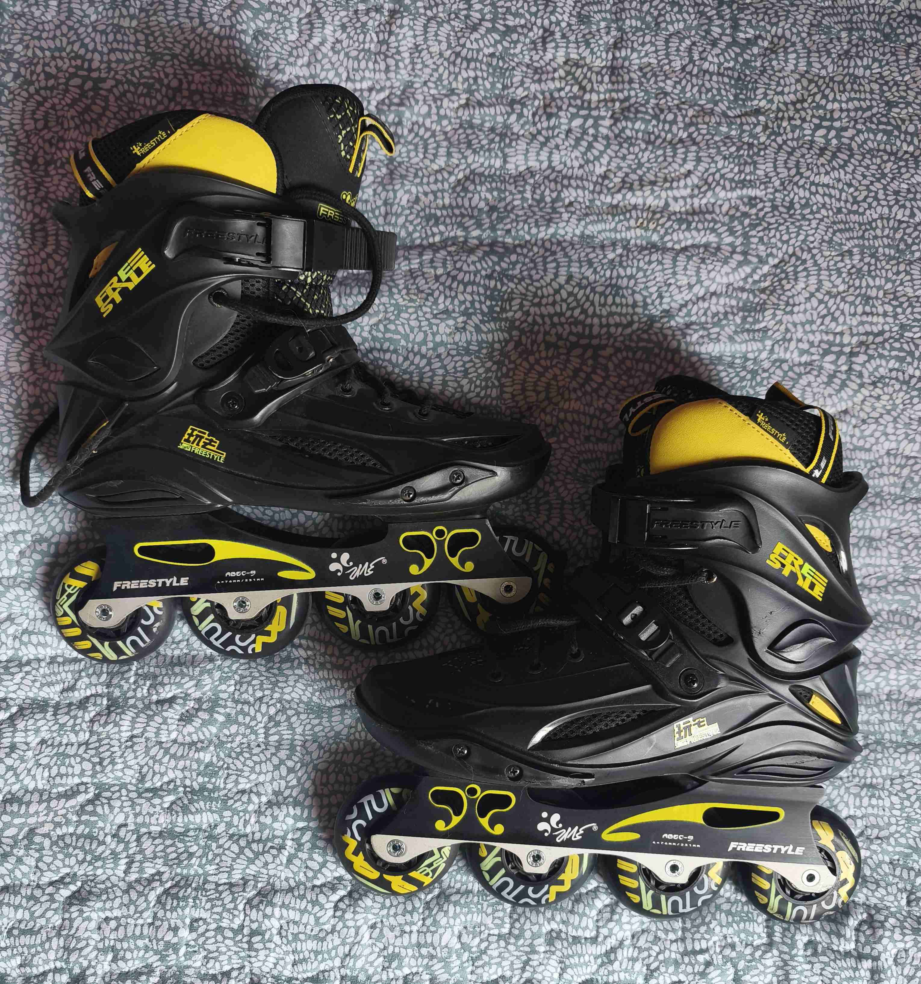 Patin Freestyle M2 Negro - 1