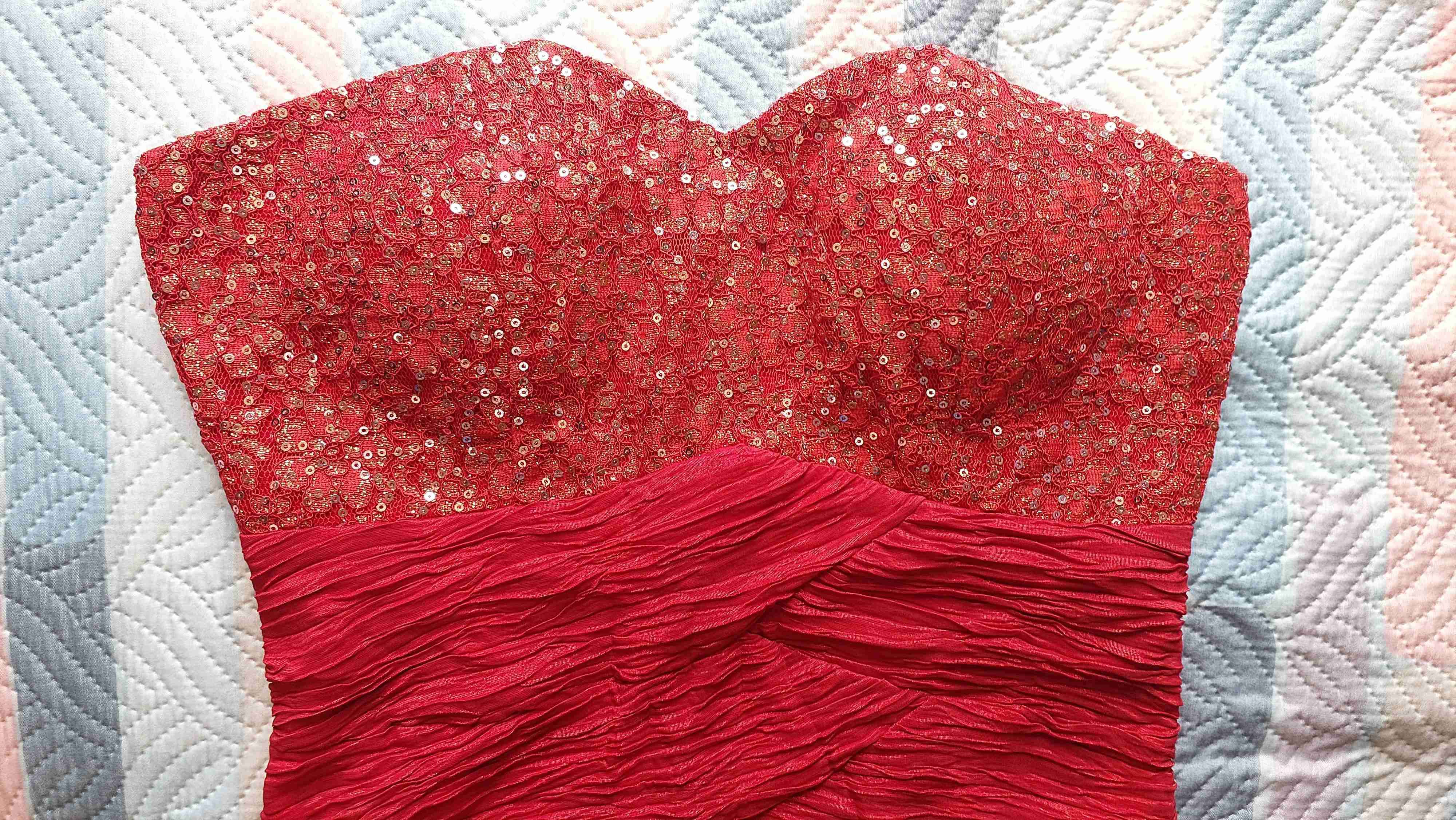 Vestido de fiesta rojo con lentejuelas S - miniatura 3