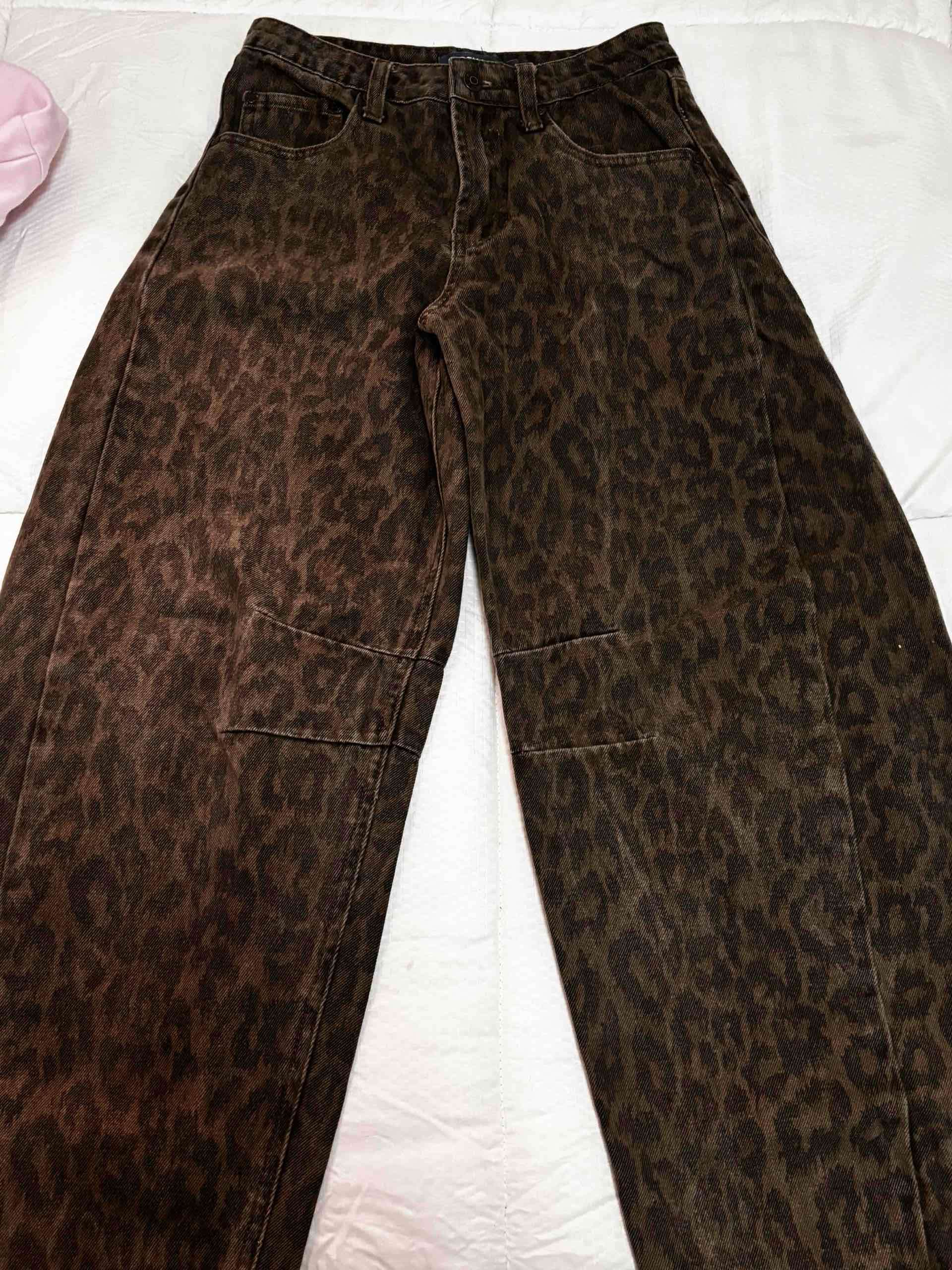 Jeans animal print oscuros - 2