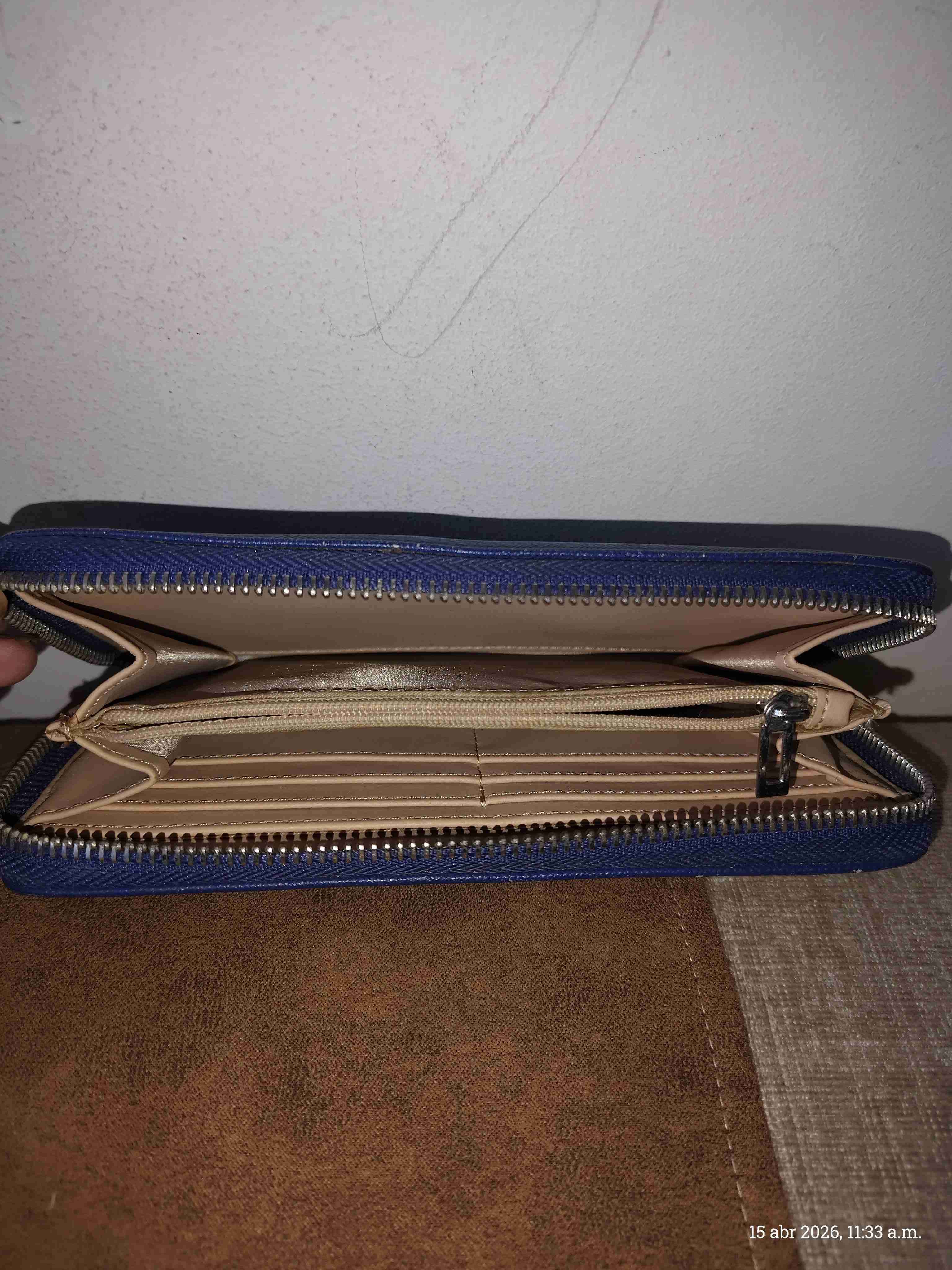 Billetera Guess azul - miniatura 2