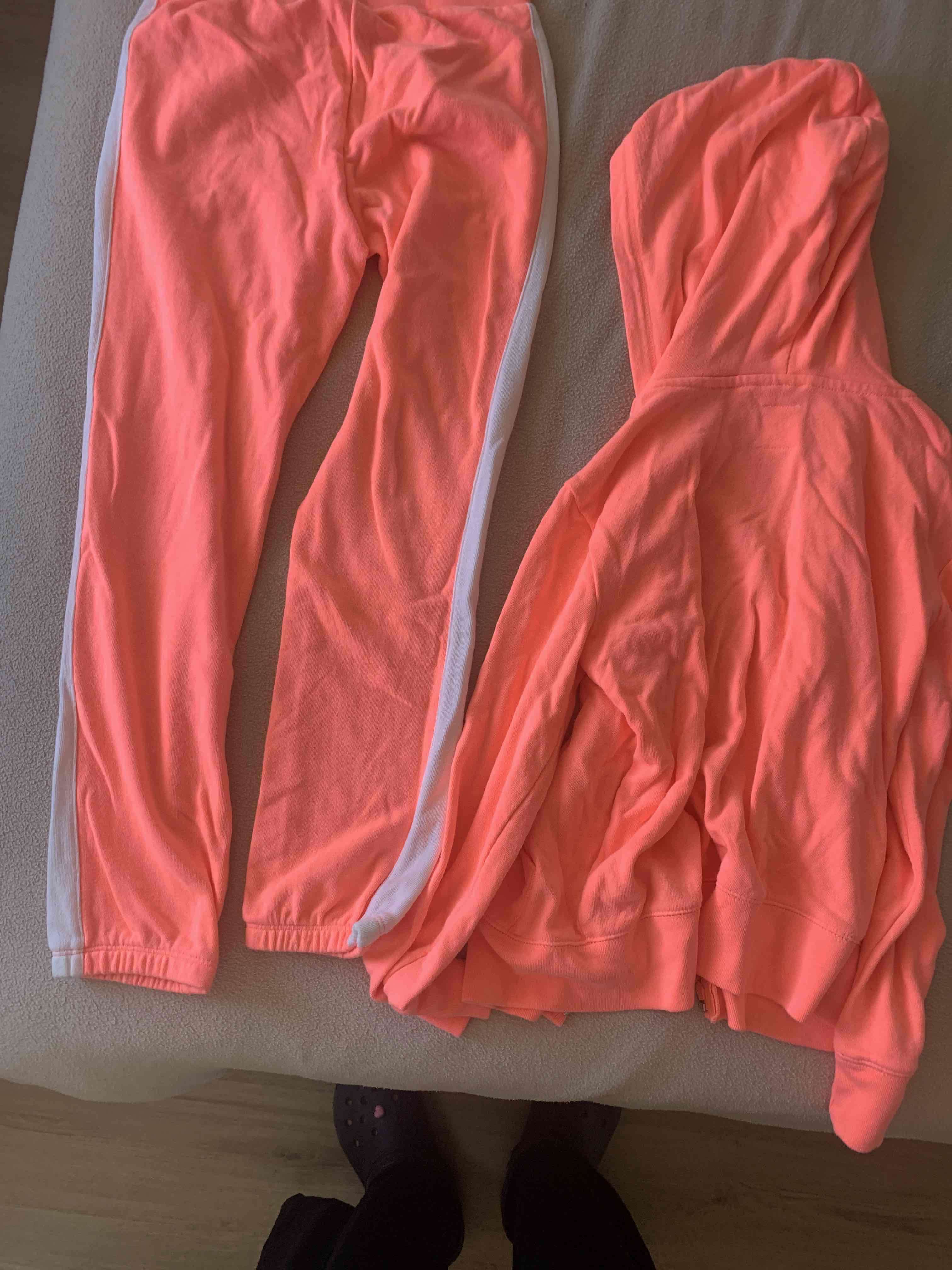 Conjunto deportivo GAP naranja talla 12 - miniatura 2