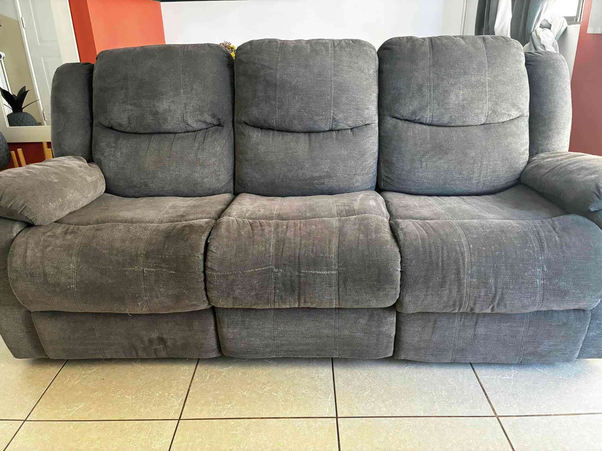 Sofá reclinable gris - miniatura 1