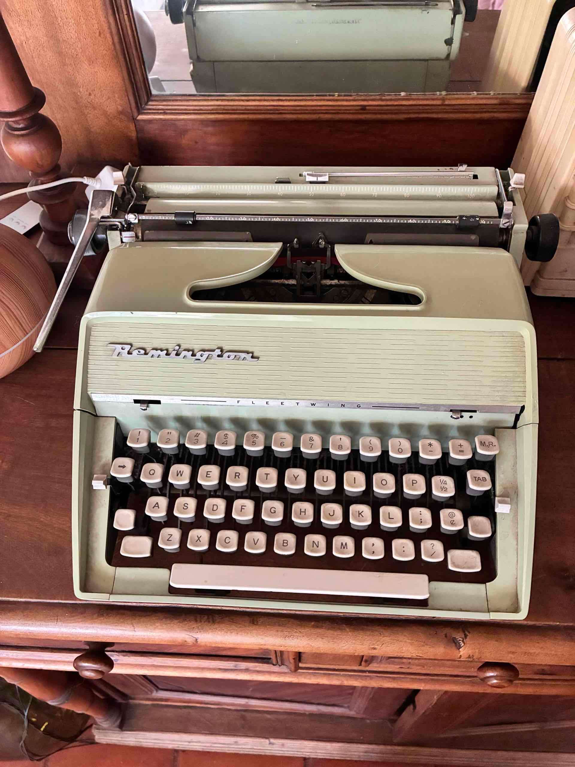 Máquina de escribir Remington vintage - 1