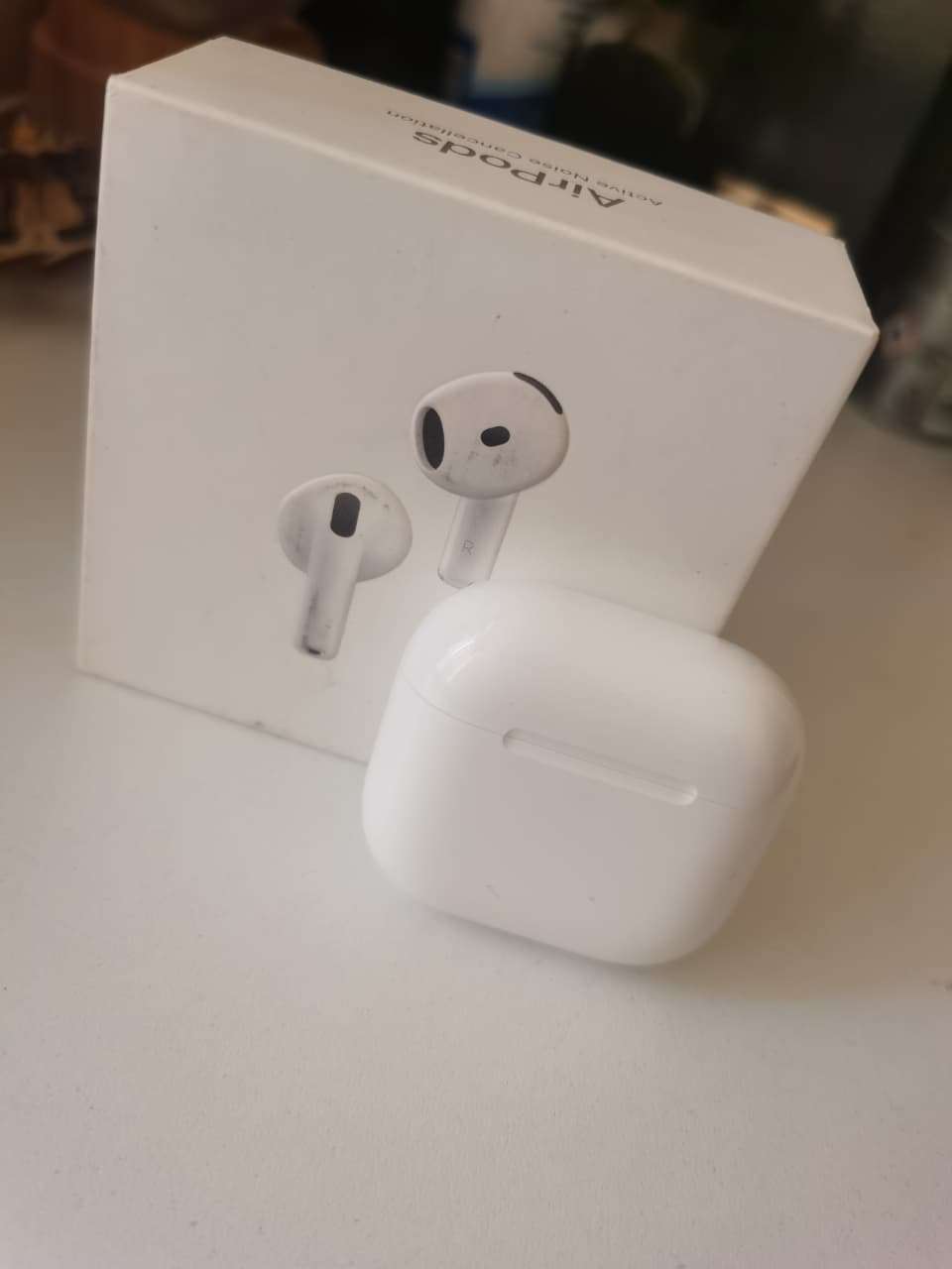 se vende earpod de 4 gene. con cancelación de ruid - 2
