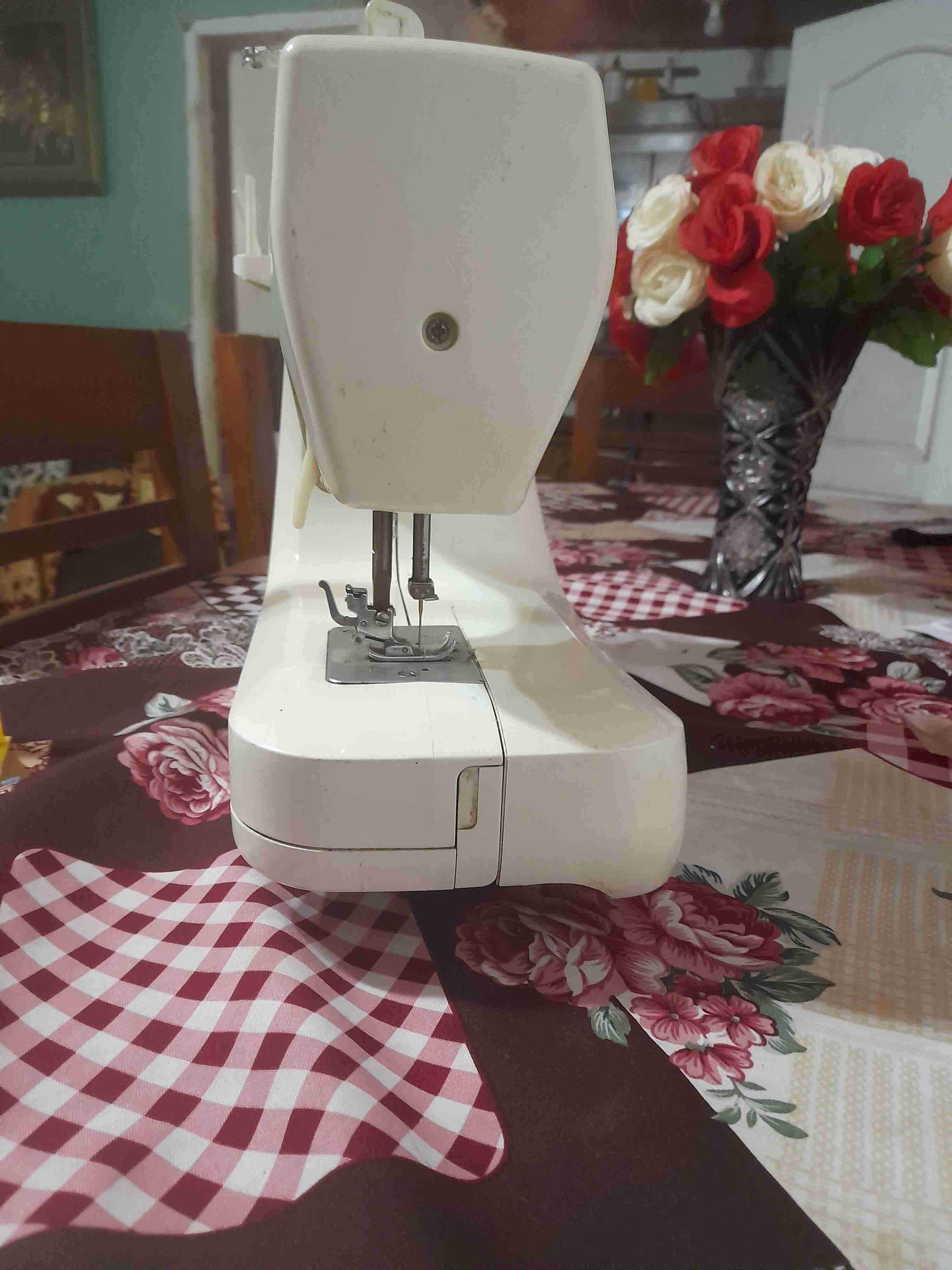 Máquina de coser Nagoya VivaZ - miniatura 4