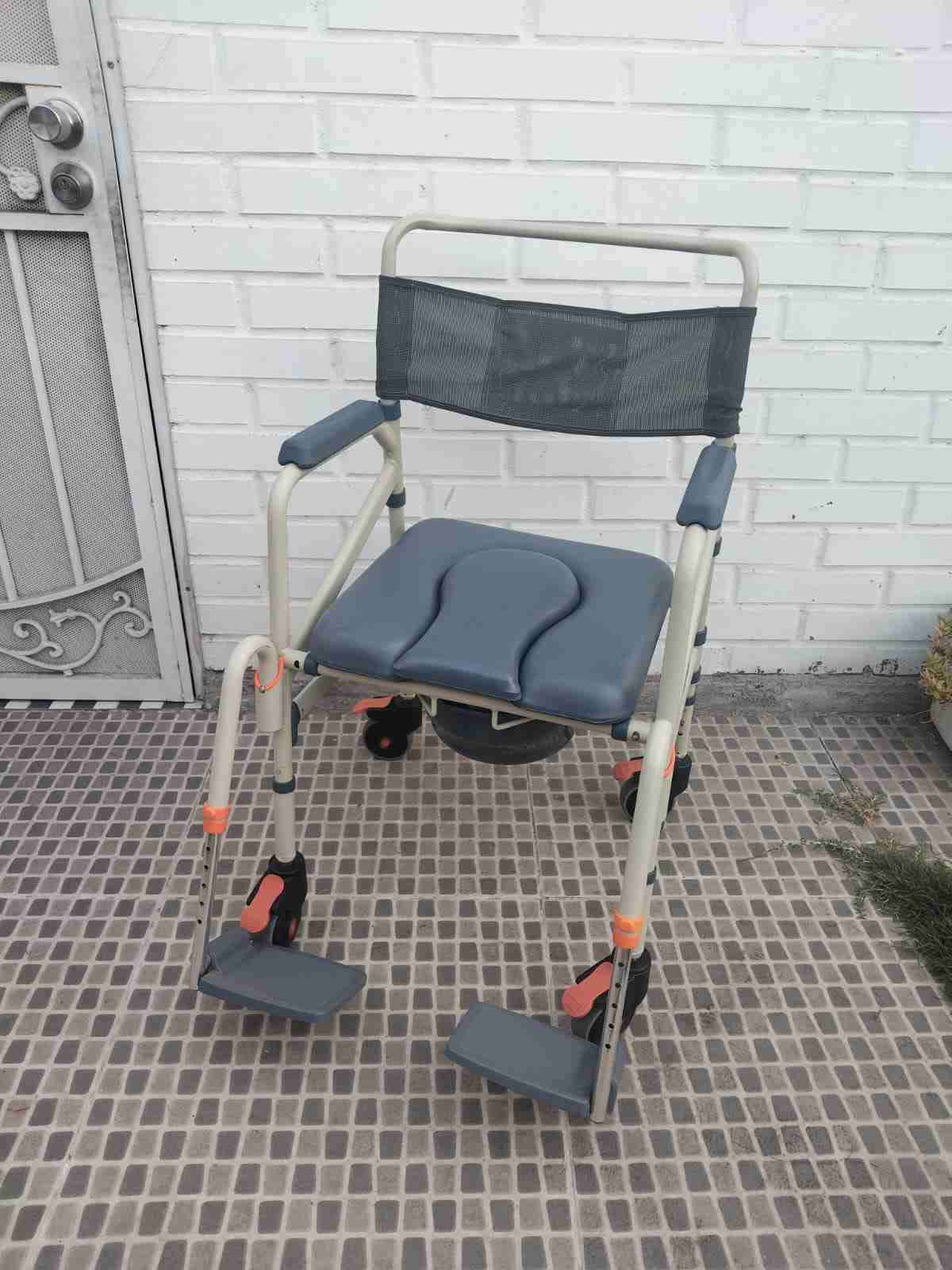 Silla de baño y ducha ShowerBuddy - miniatura 5