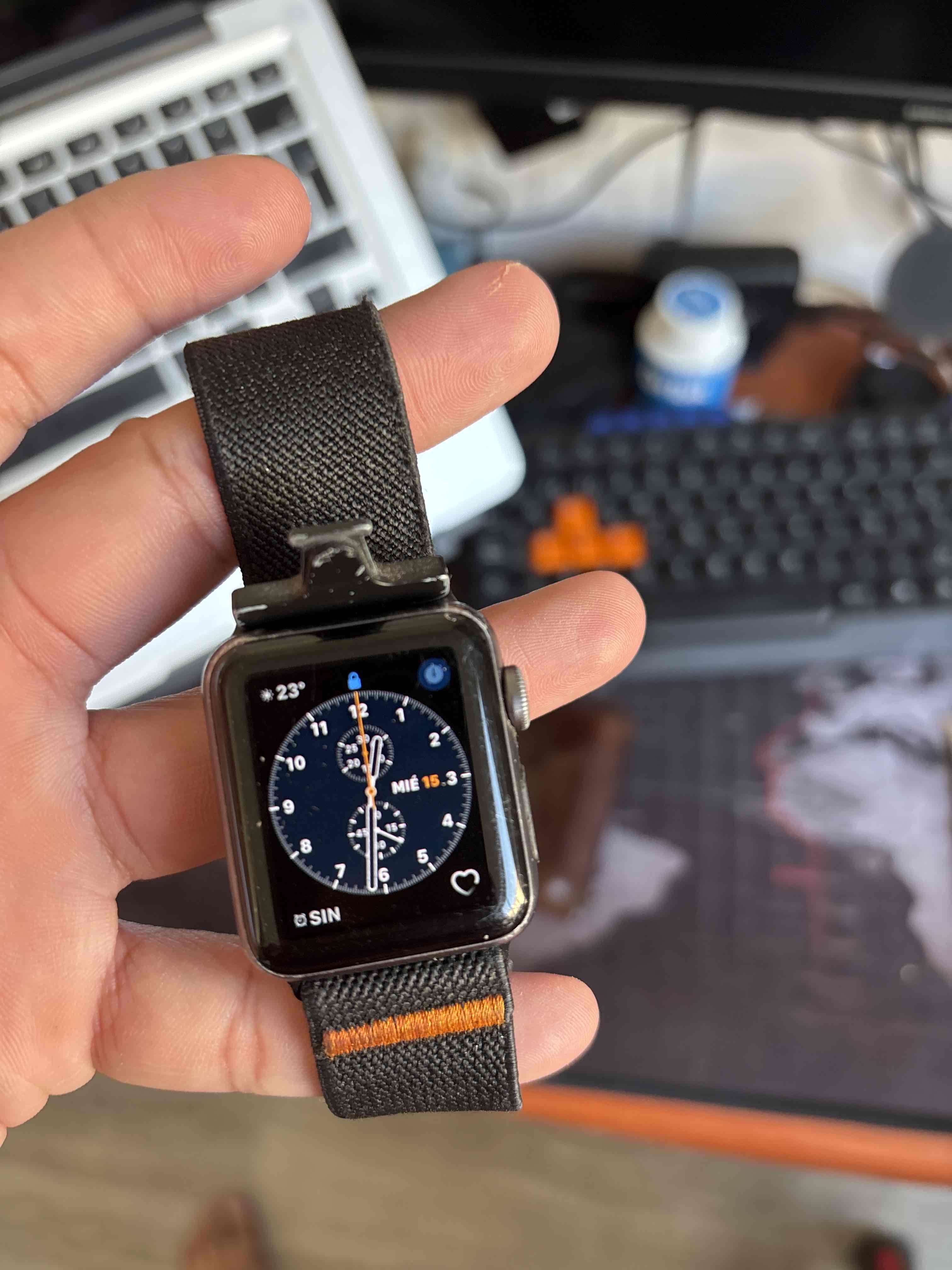 Iwacht serie 3 38mm - 3