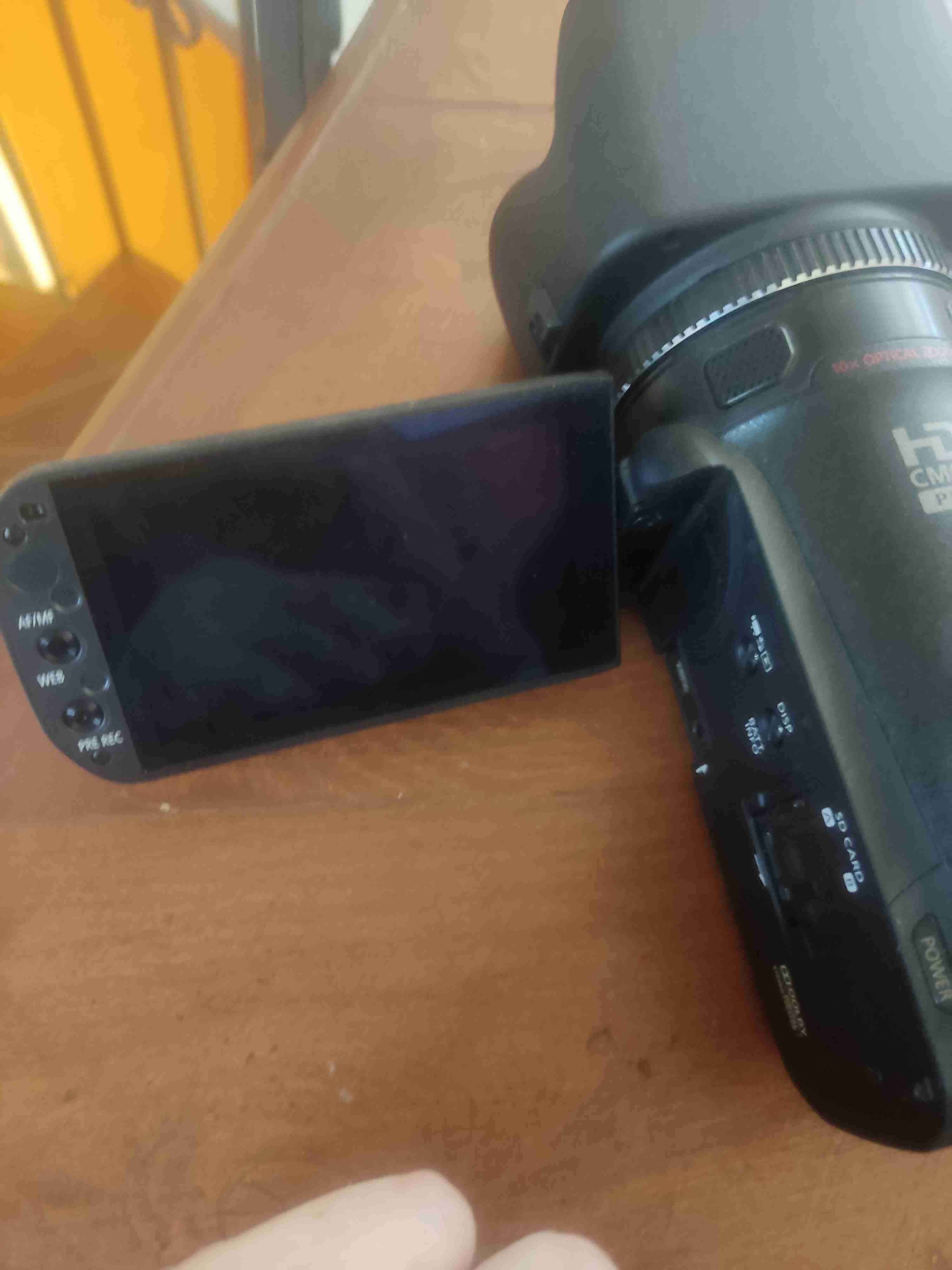 Videocámara Canon semiprofesional - 4