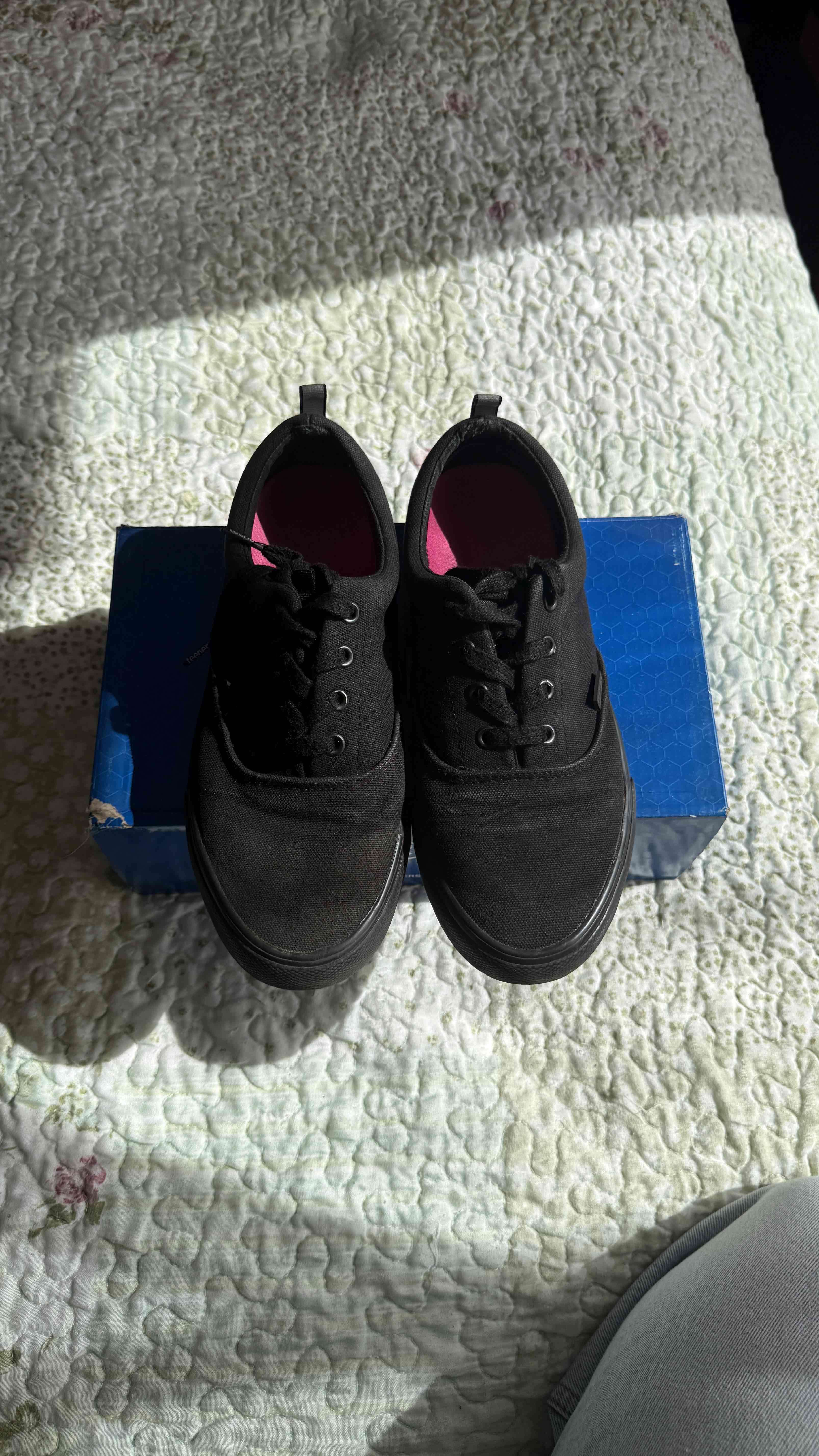 Zapatillas negras de lona colegio - 1