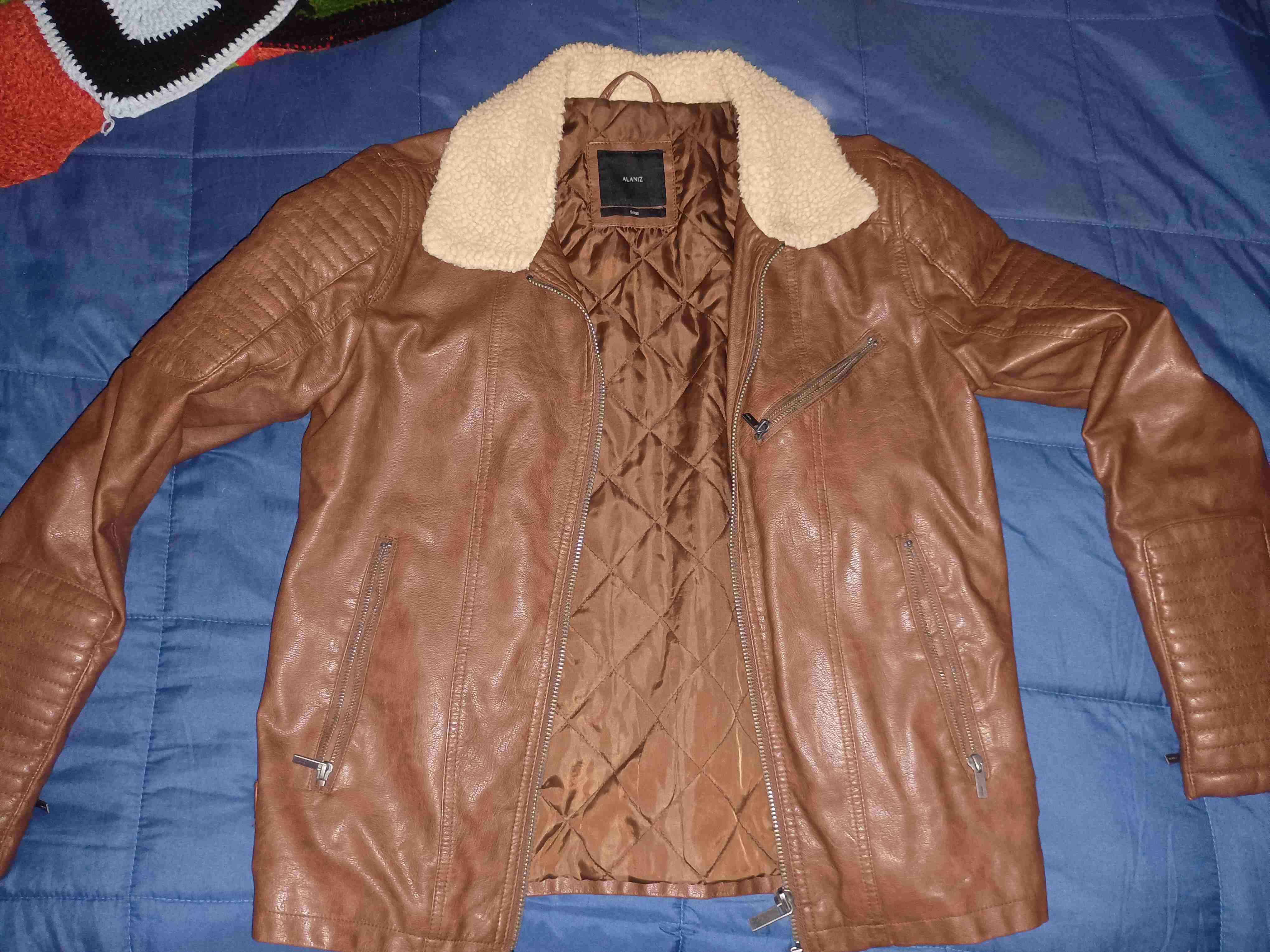 Chaqueta de cuero café - miniatura 2