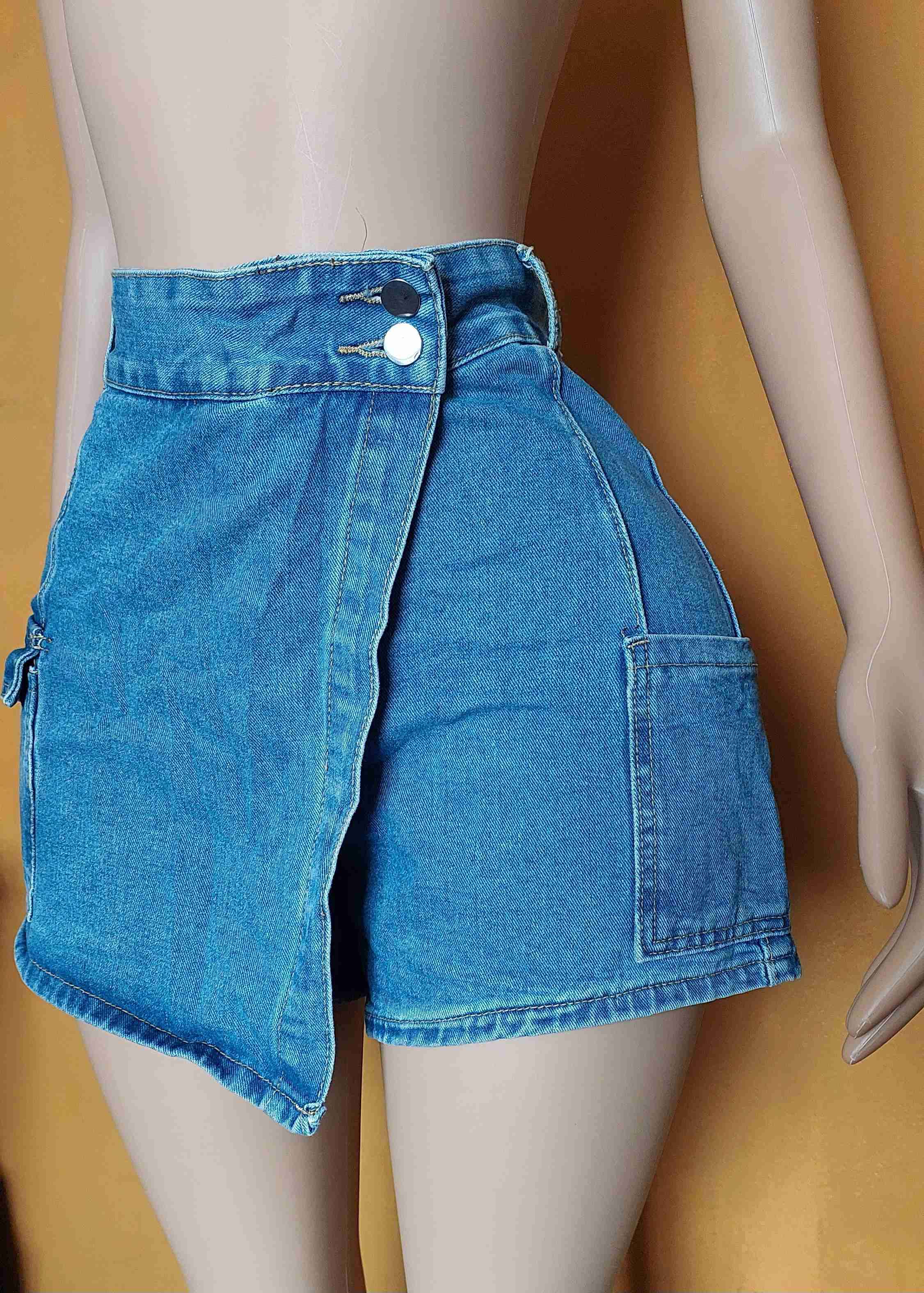 Falda shein corta de jeans azul L - miniatura 3