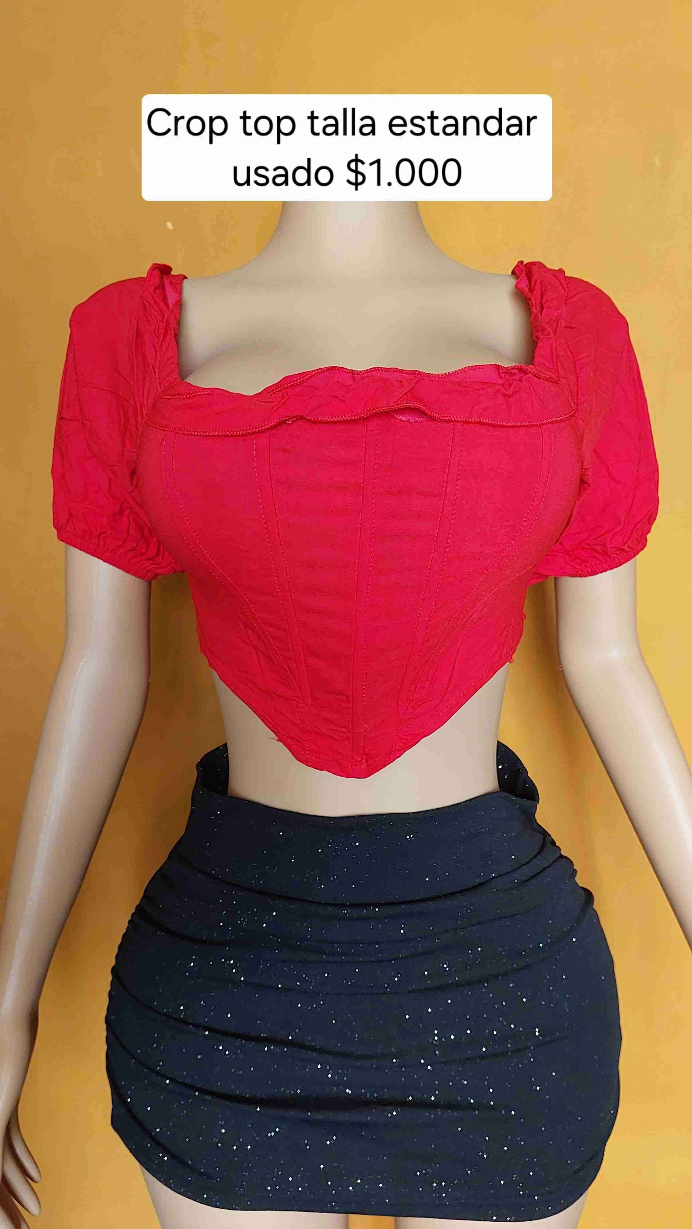 Crop top rojo talla estándar - 1