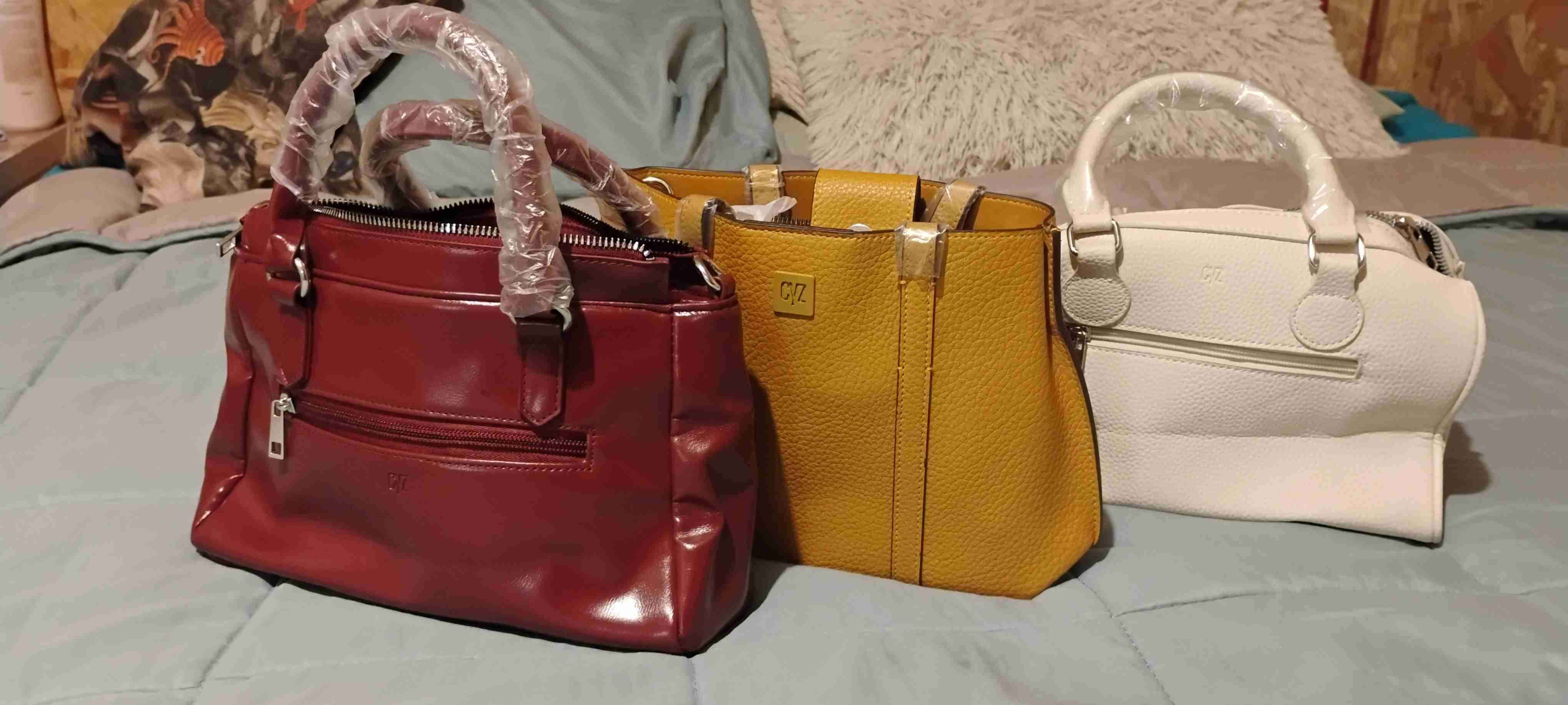 Bolso beige con bolsillos - miniatura 3