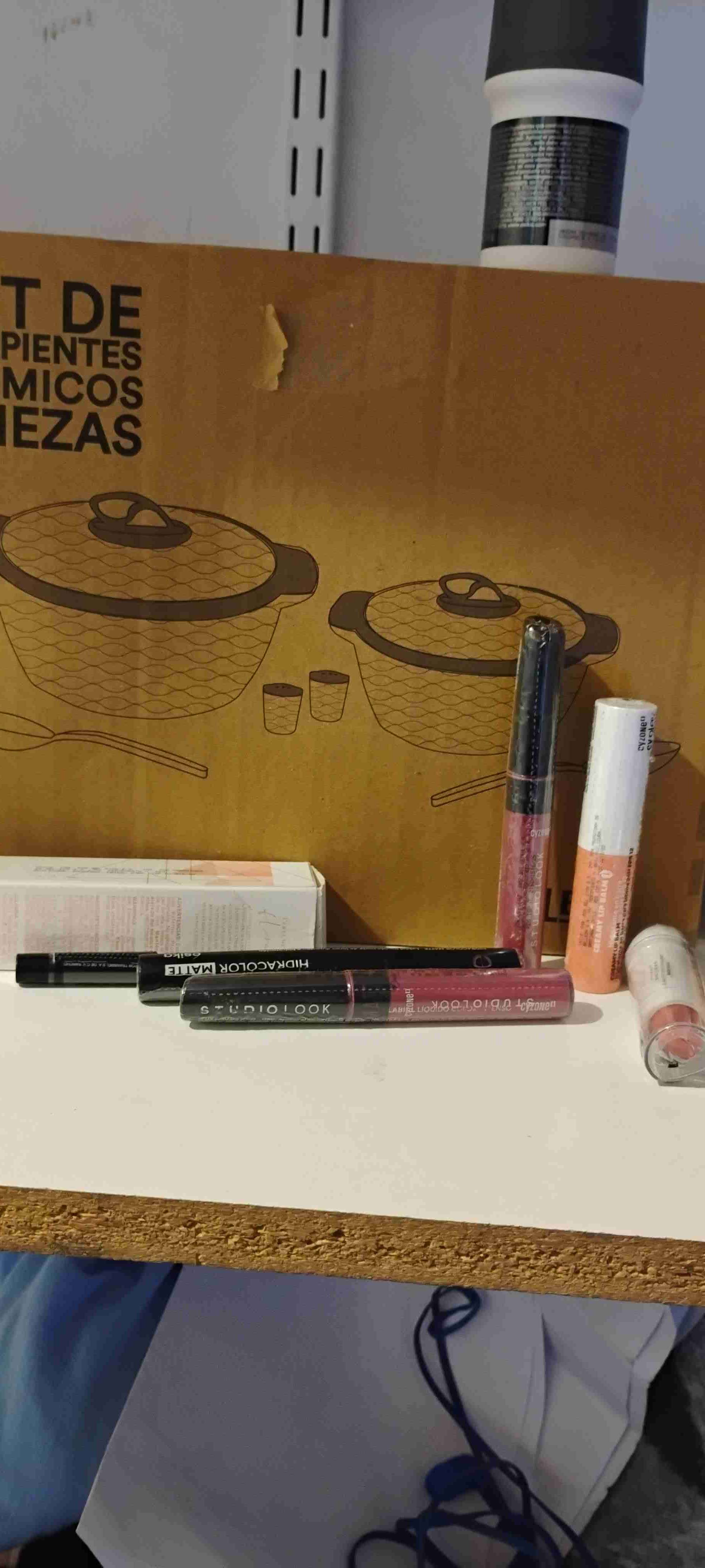 Bolso beige con bolsillos - miniatura 4