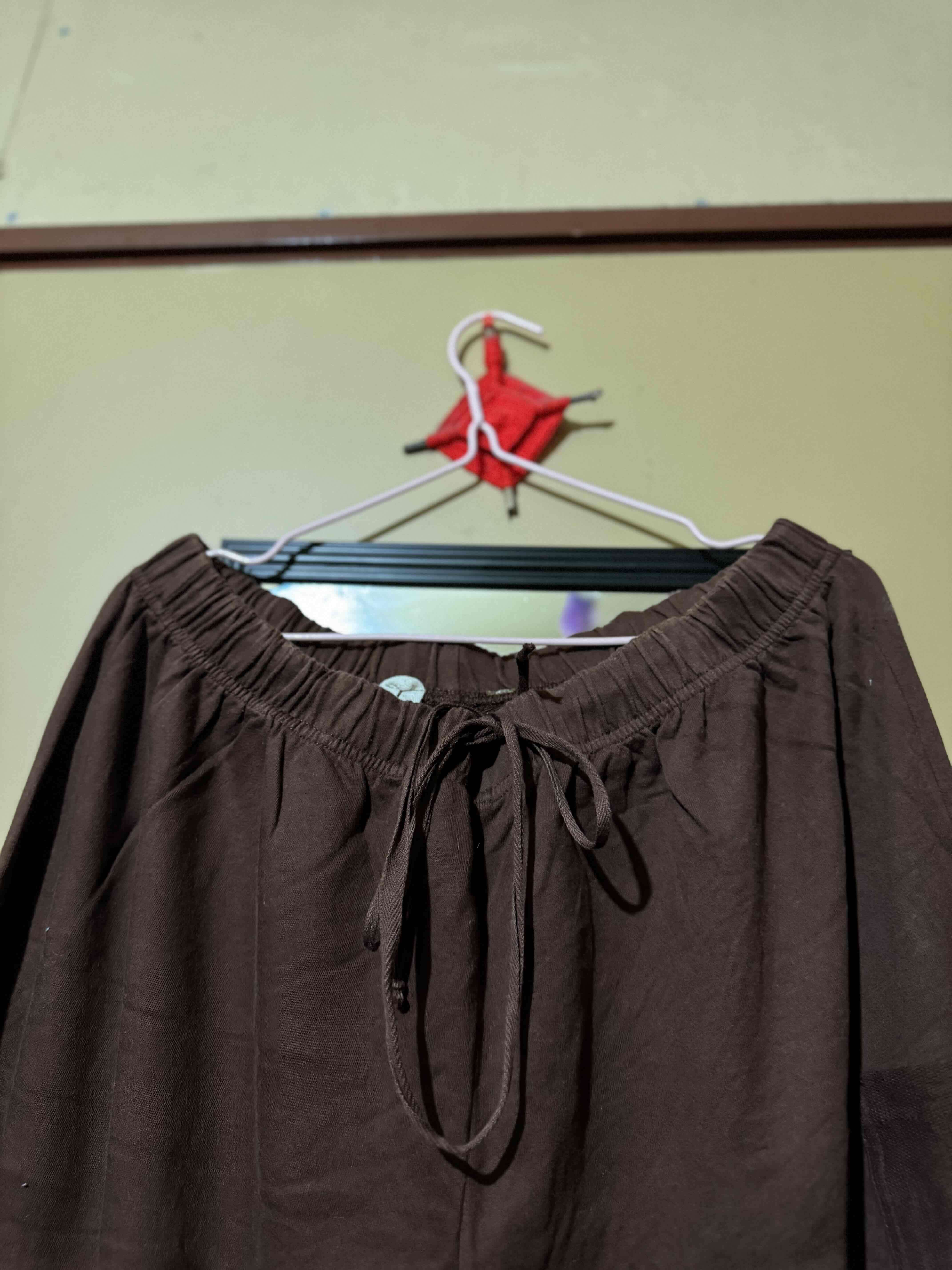 Buzo cafe ancho - miniatura 2