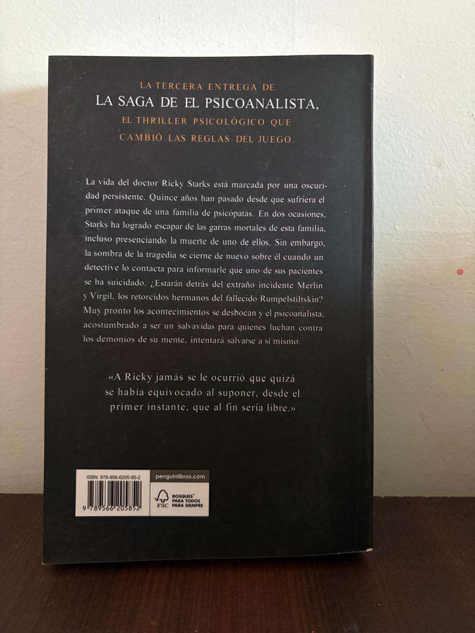 El Psicoanalista en la Mira - Libro - miniatura 2