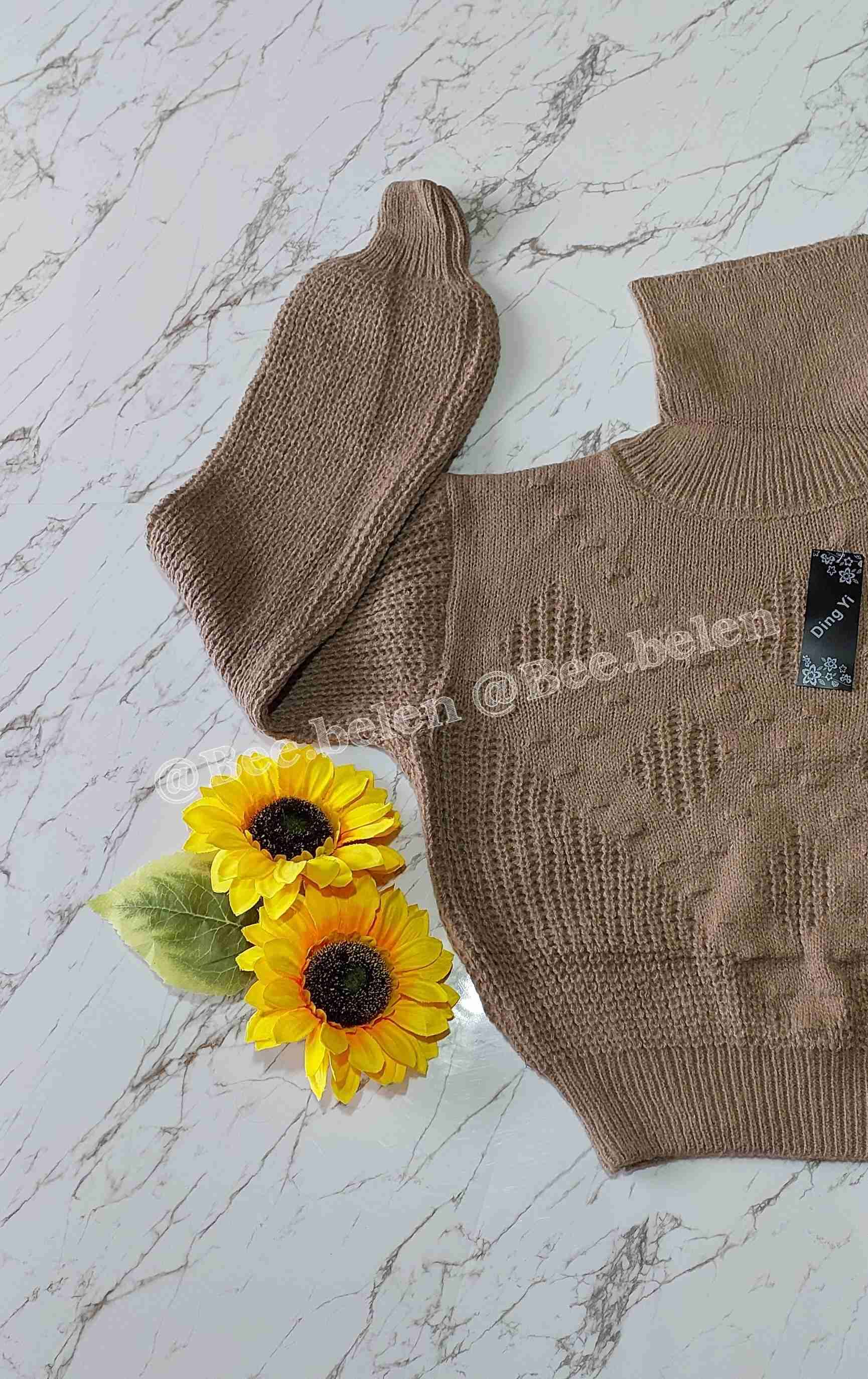 Suéter marrón cuello alto - miniatura 2