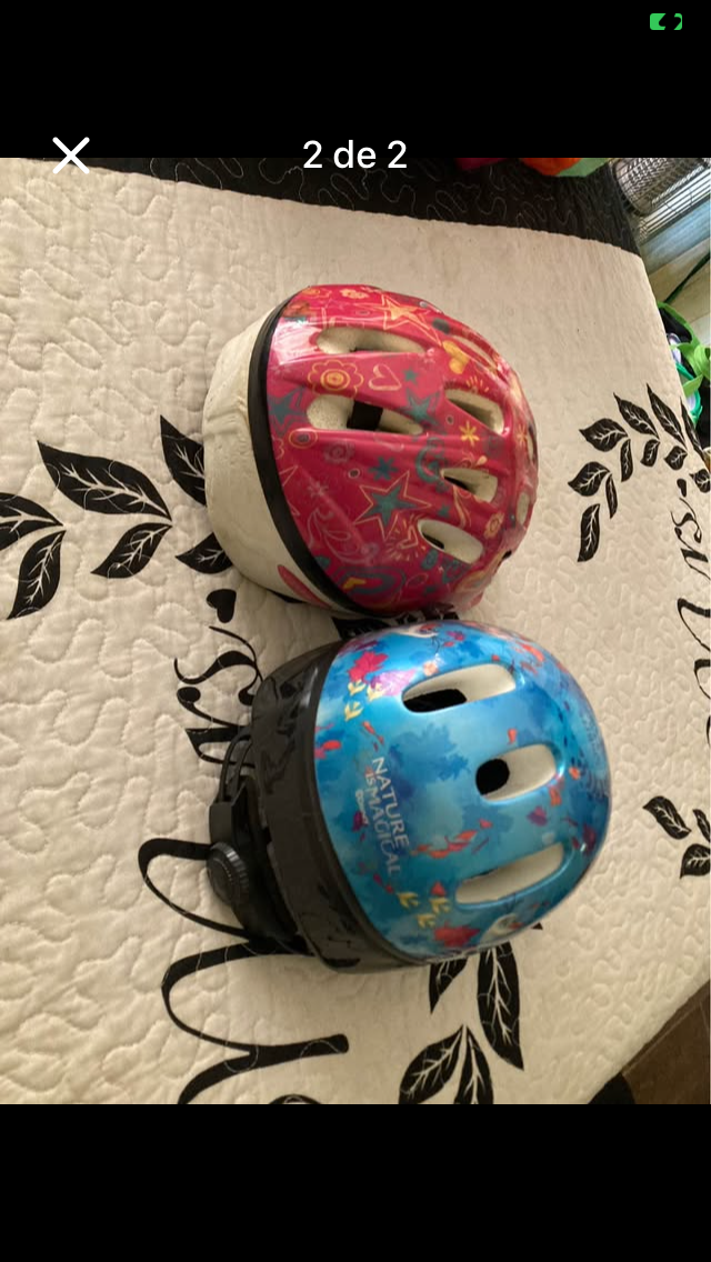 Cascos infantiles coloridos - miniatura 1