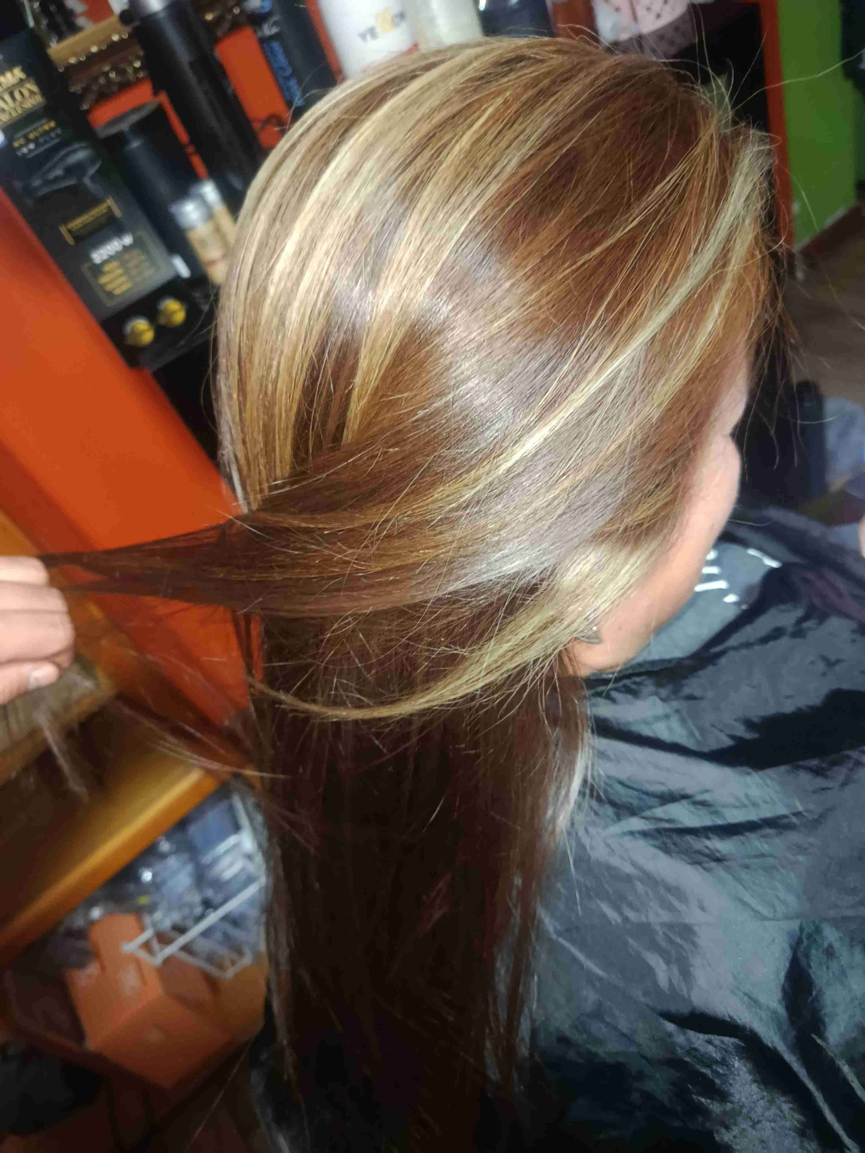 Tratamiento capilar alisante - 6