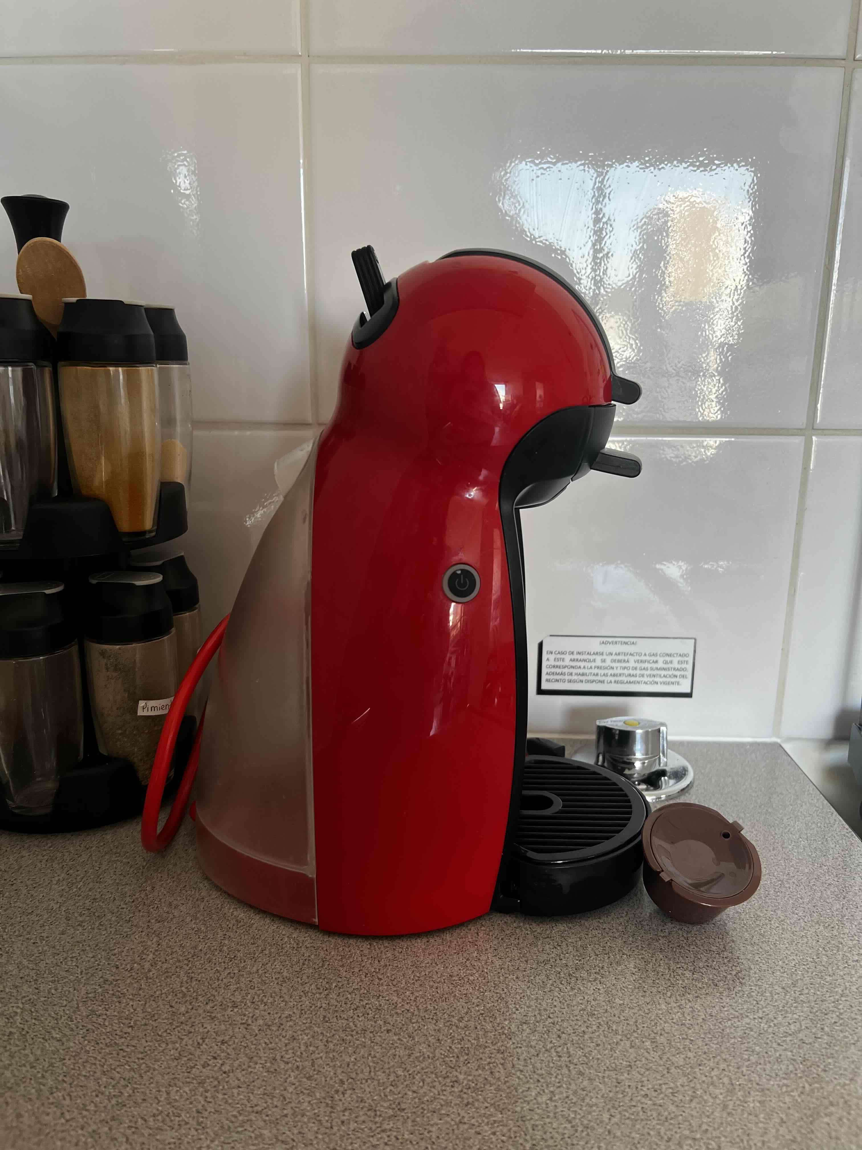 Cafetera Dolce Gusto Piccolo Roja - miniatura 2