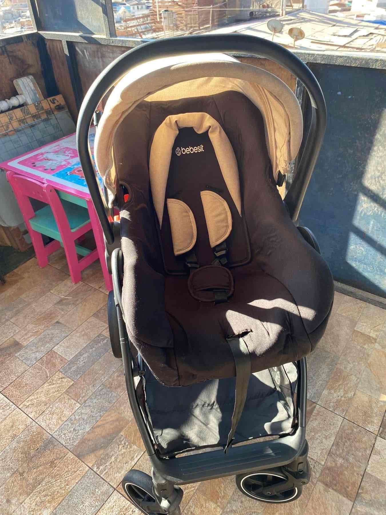 Coche y silla de auto beige - 2