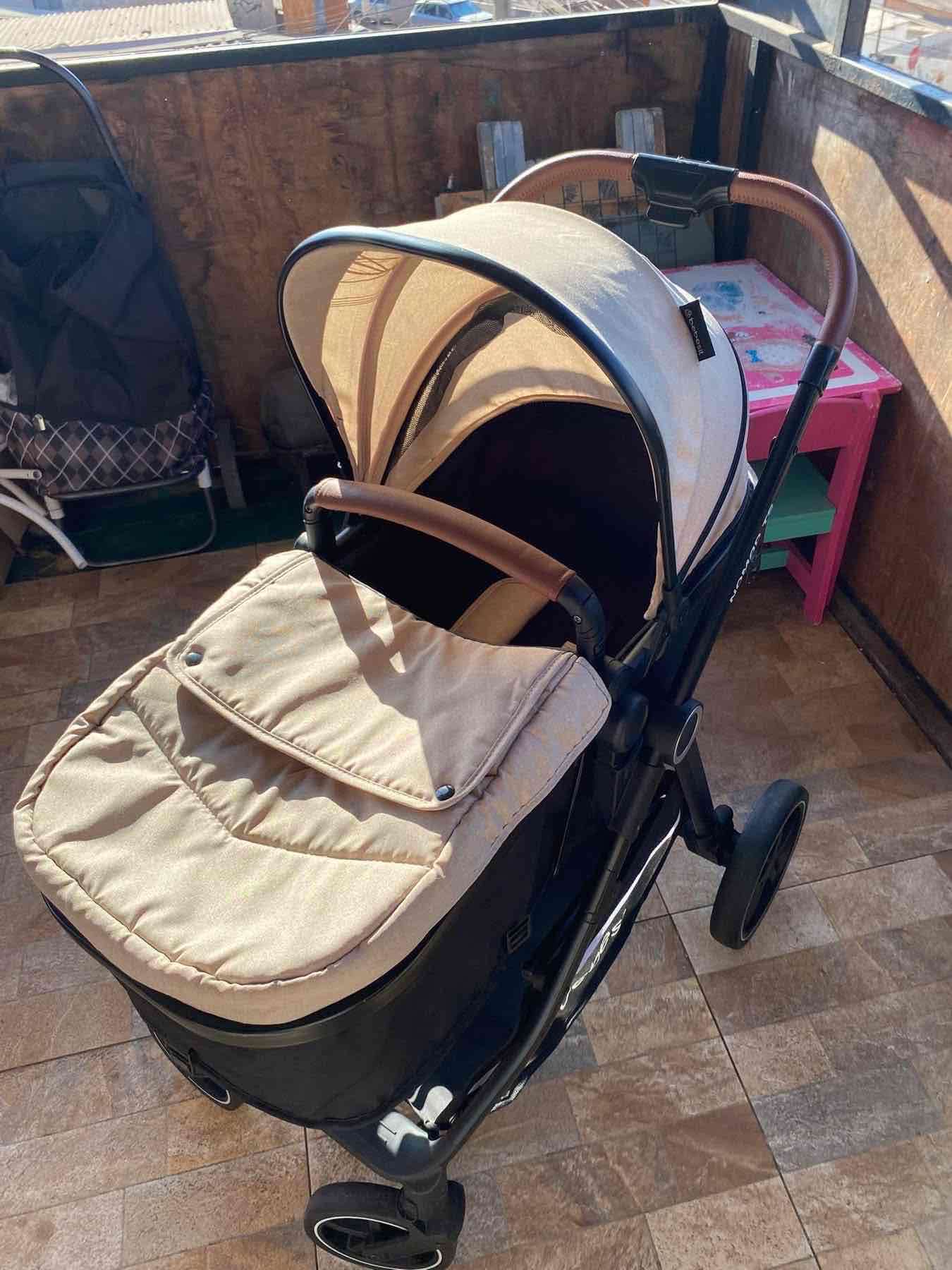 Coche y silla de auto beige - 3