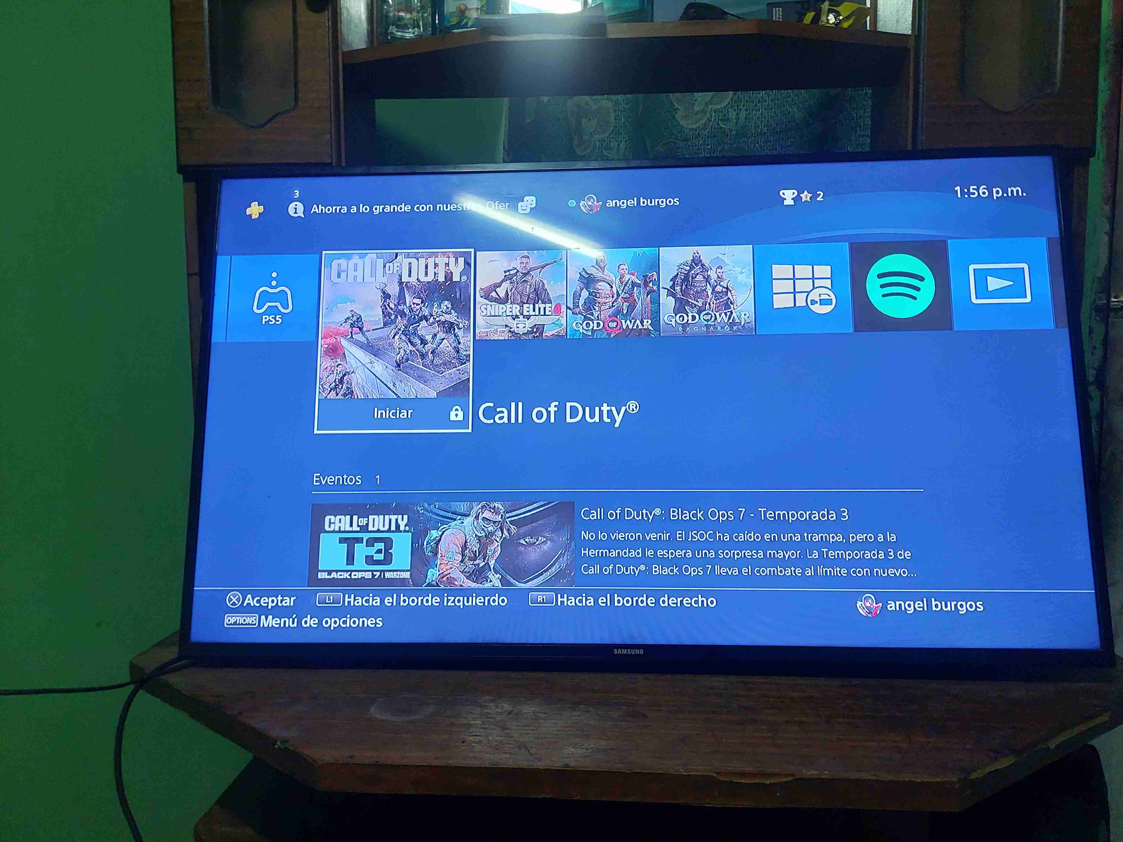 Vendo ps4 slim - miniatura 1