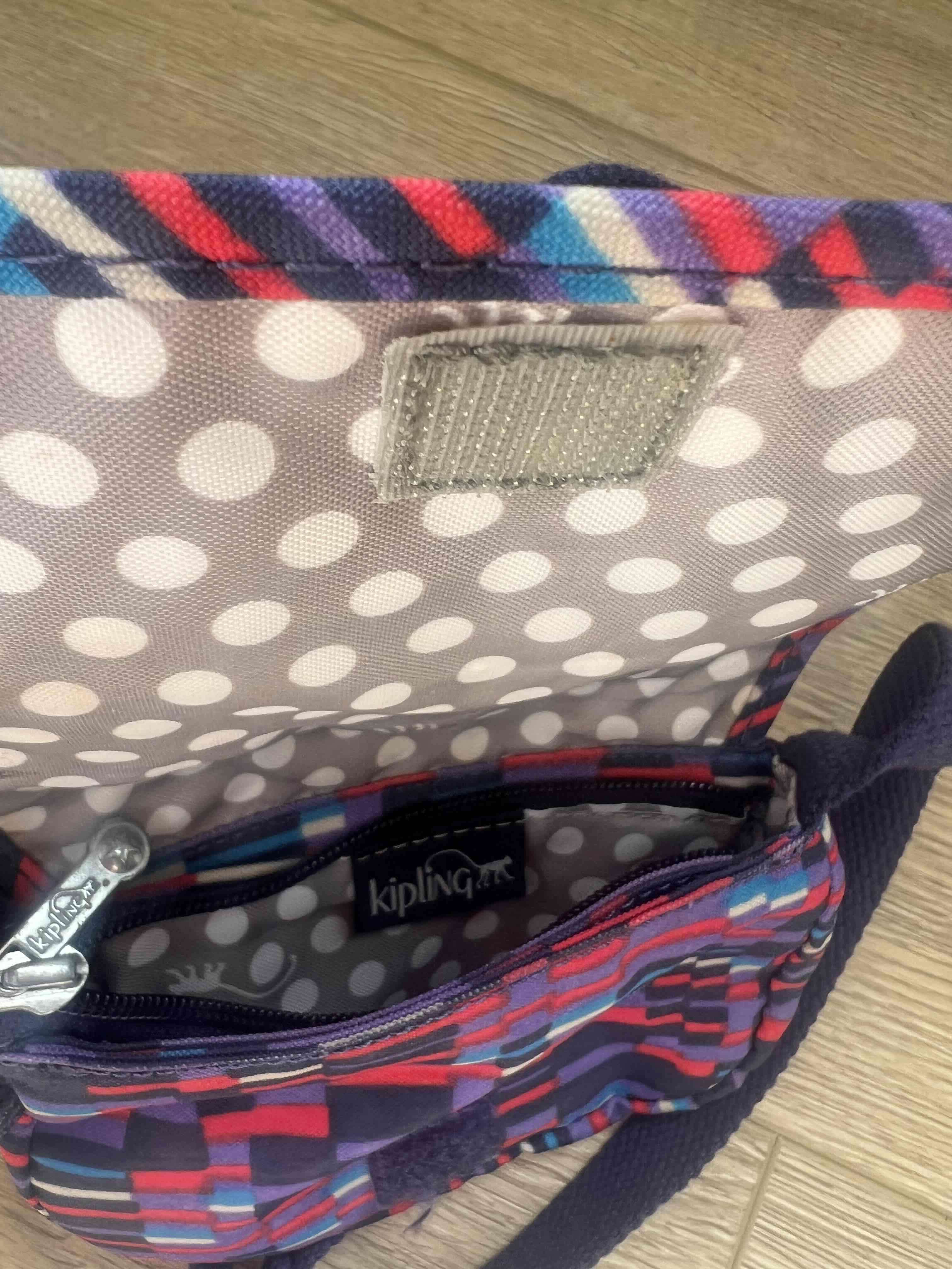 Bandolera niña kipling  estampada colorida - miniatura 4