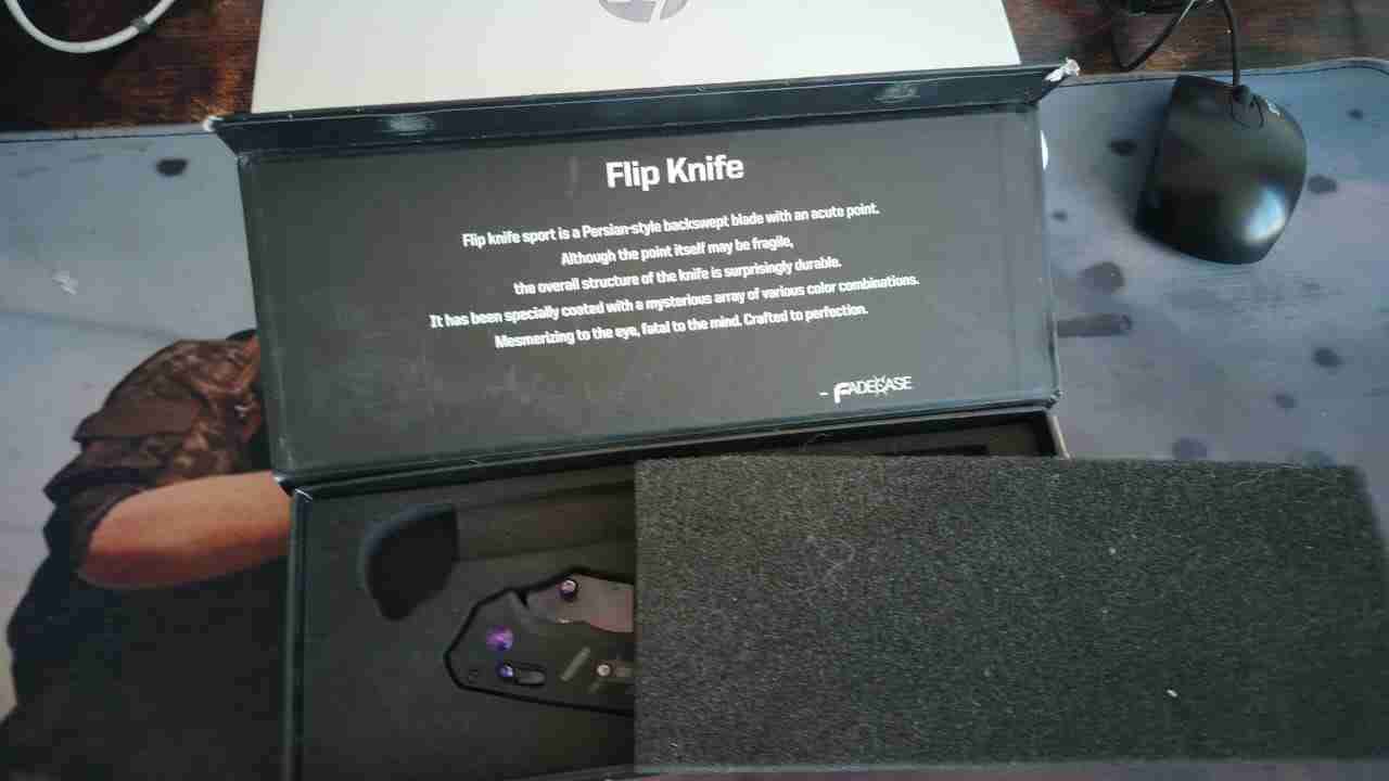 Knife Cazador CSGO coleccionable - miniatura 2