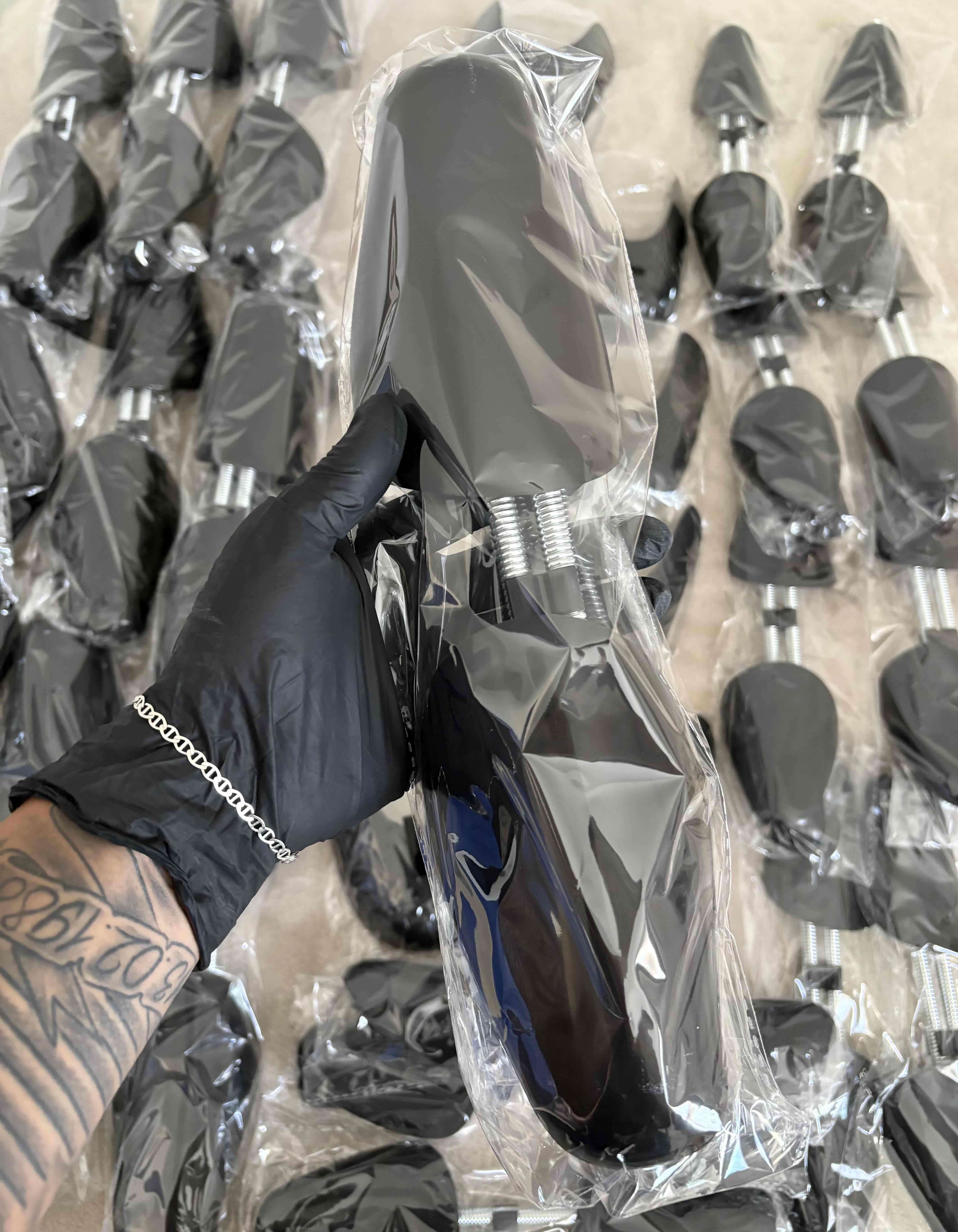 Shields y Hormadores - miniatura 5