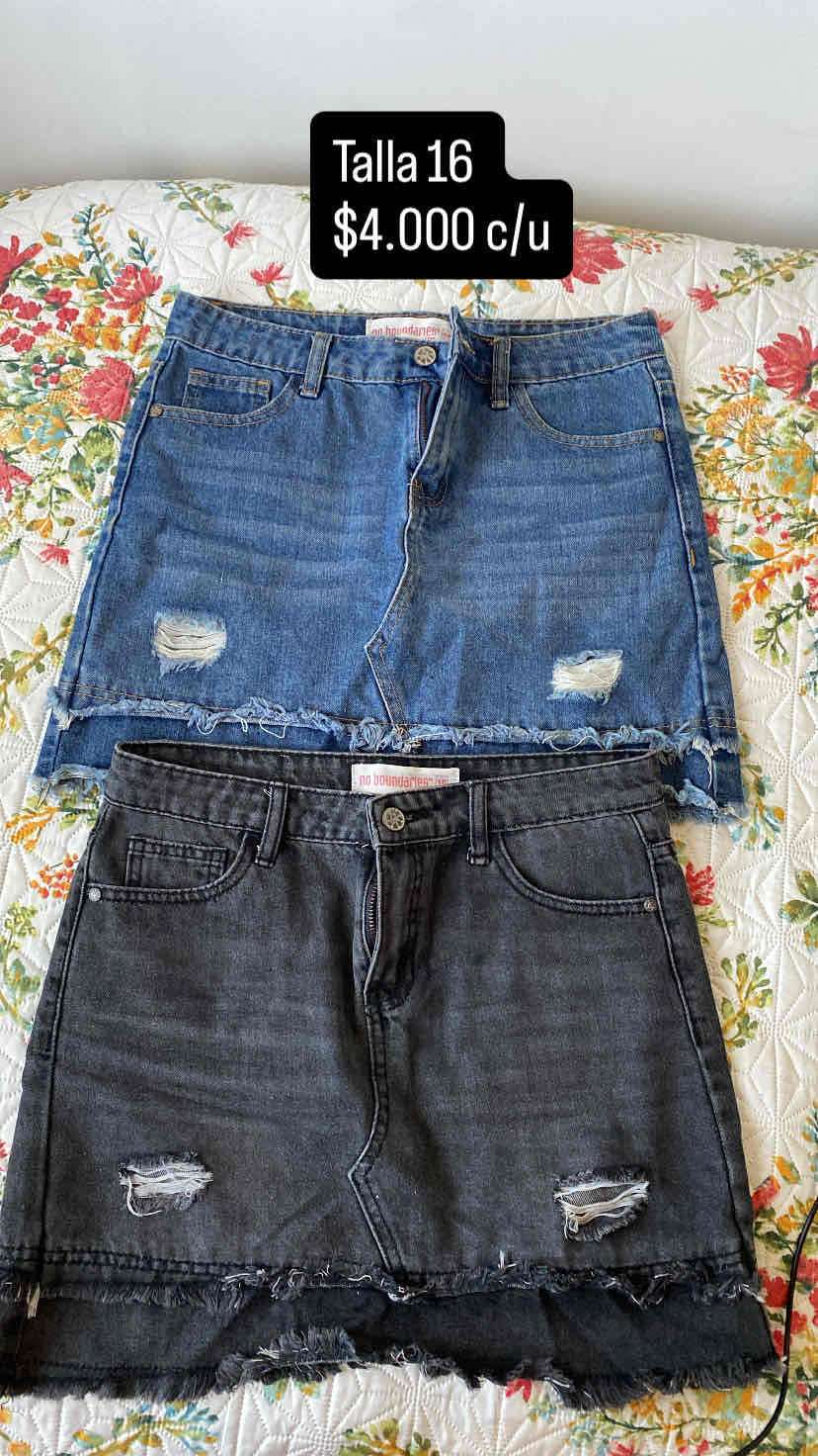 Chaqueta mezclilla Gap Kids talla 6 - miniatura 5