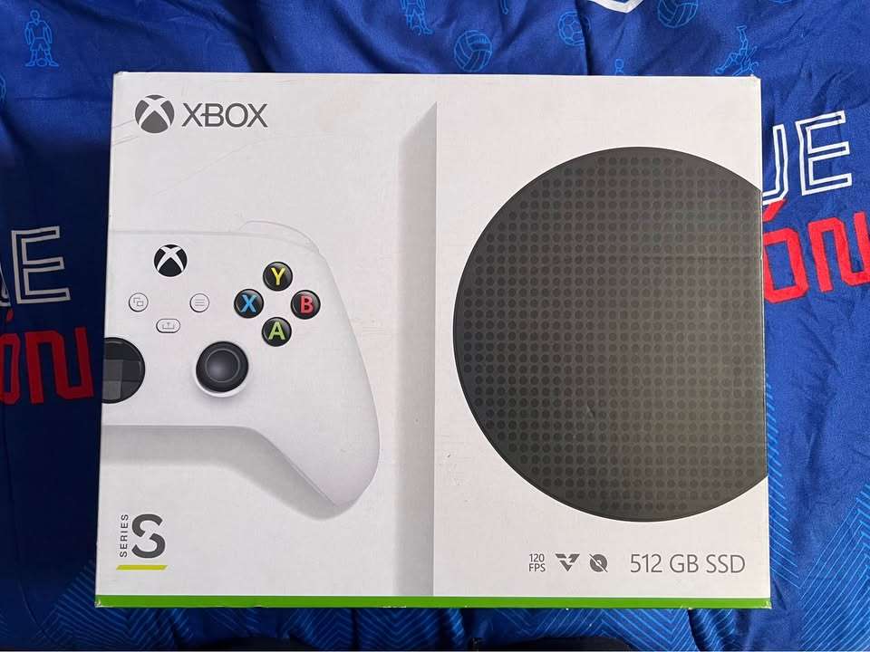 Xbox Series S + Control (Sin Drift) - 4