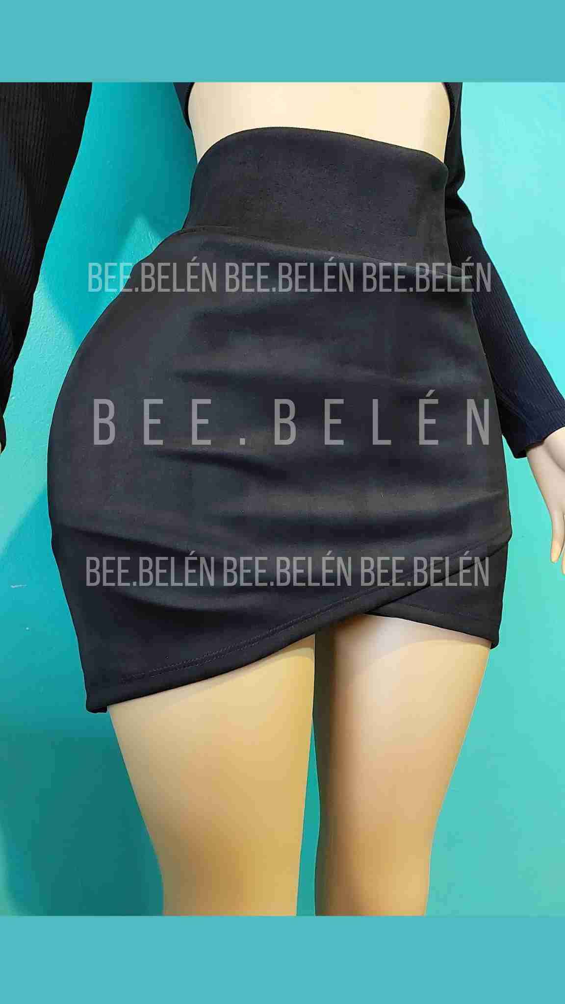 Falda short negra elegante sm y lxl - miniatura 3