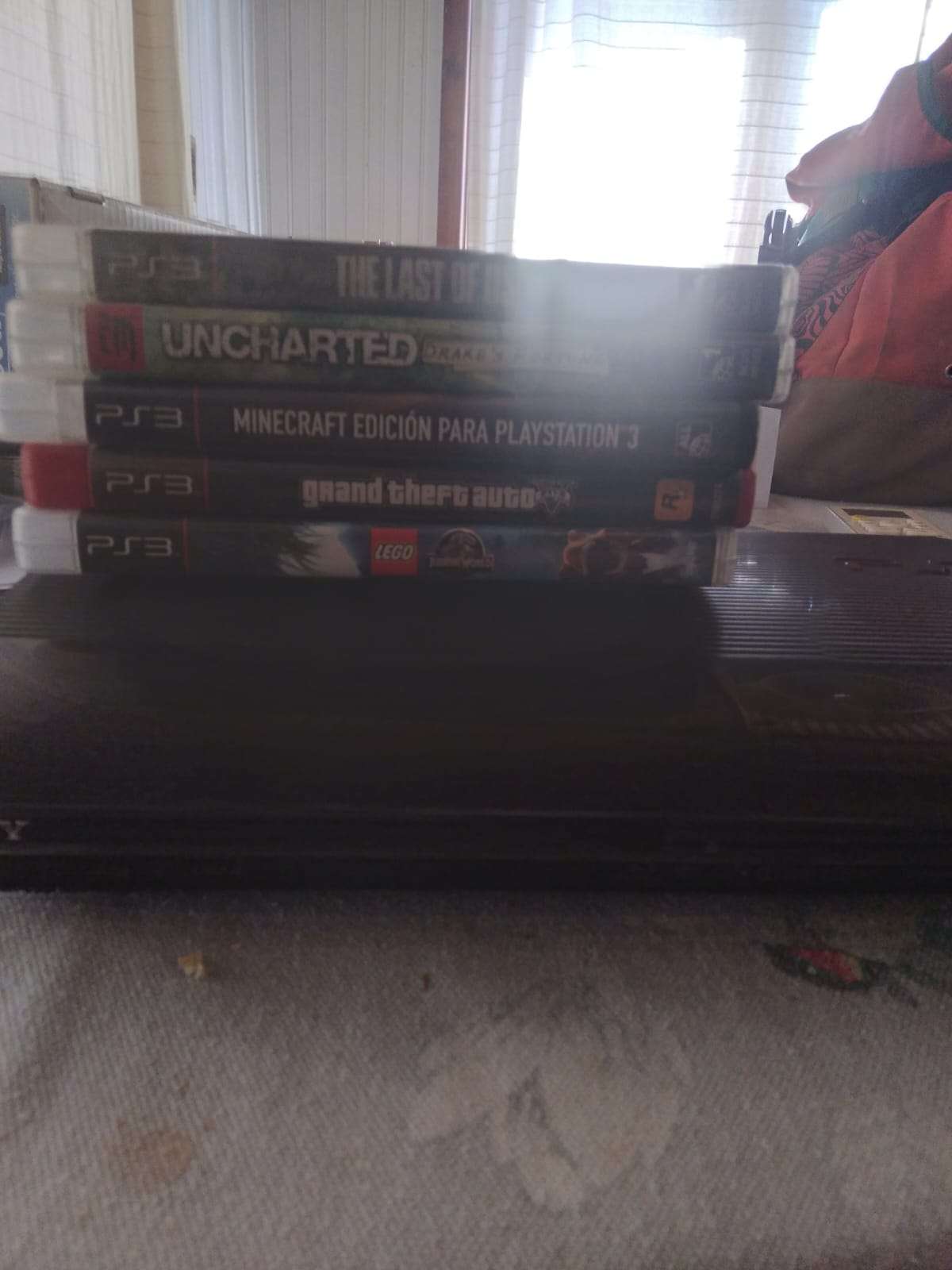 Consola PS3 con 5 juegos - miniatura 2